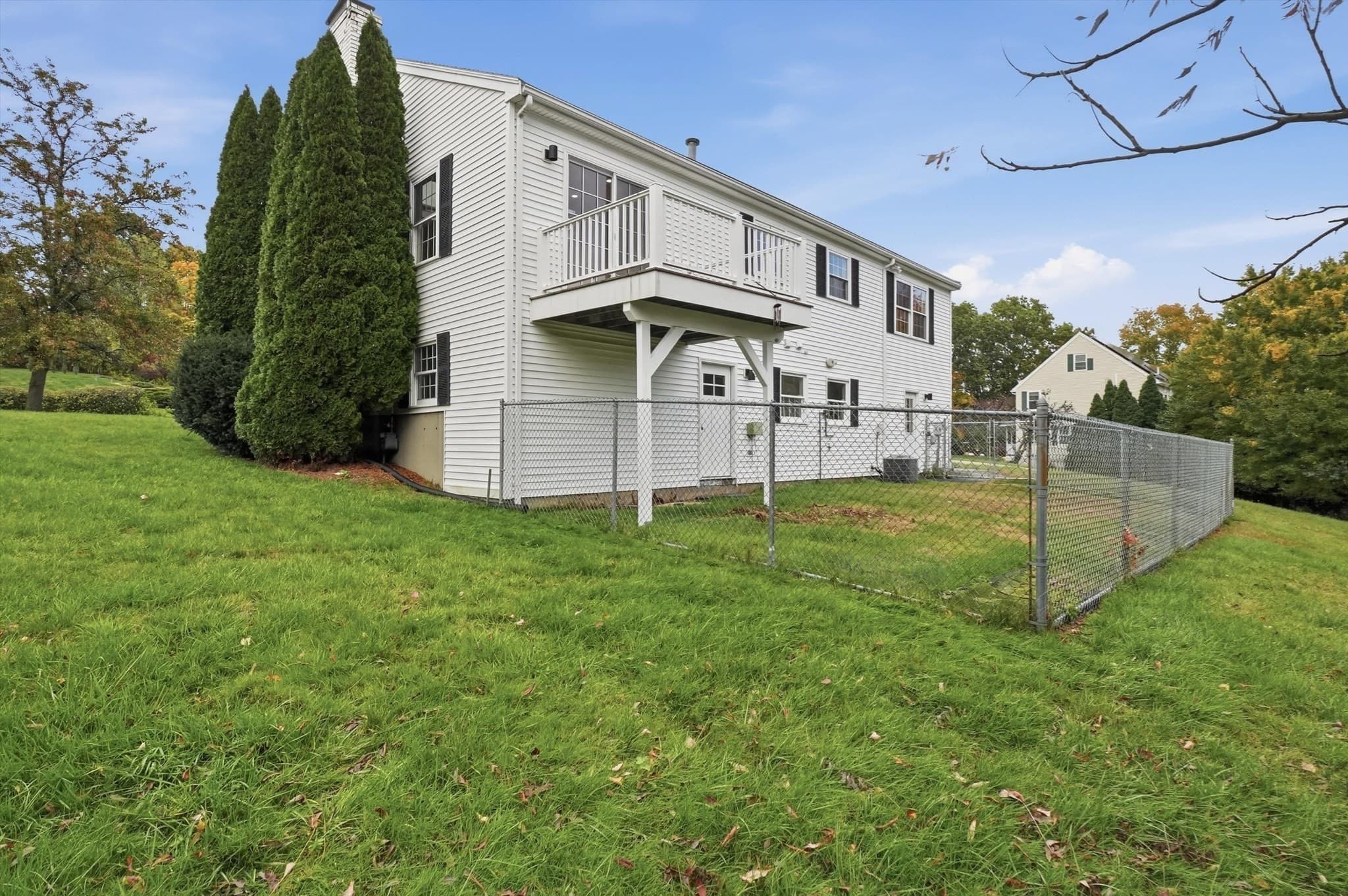 Single Family Residence at 30 Overlook Dr, Methuen MA 01844, photo 37 of 42