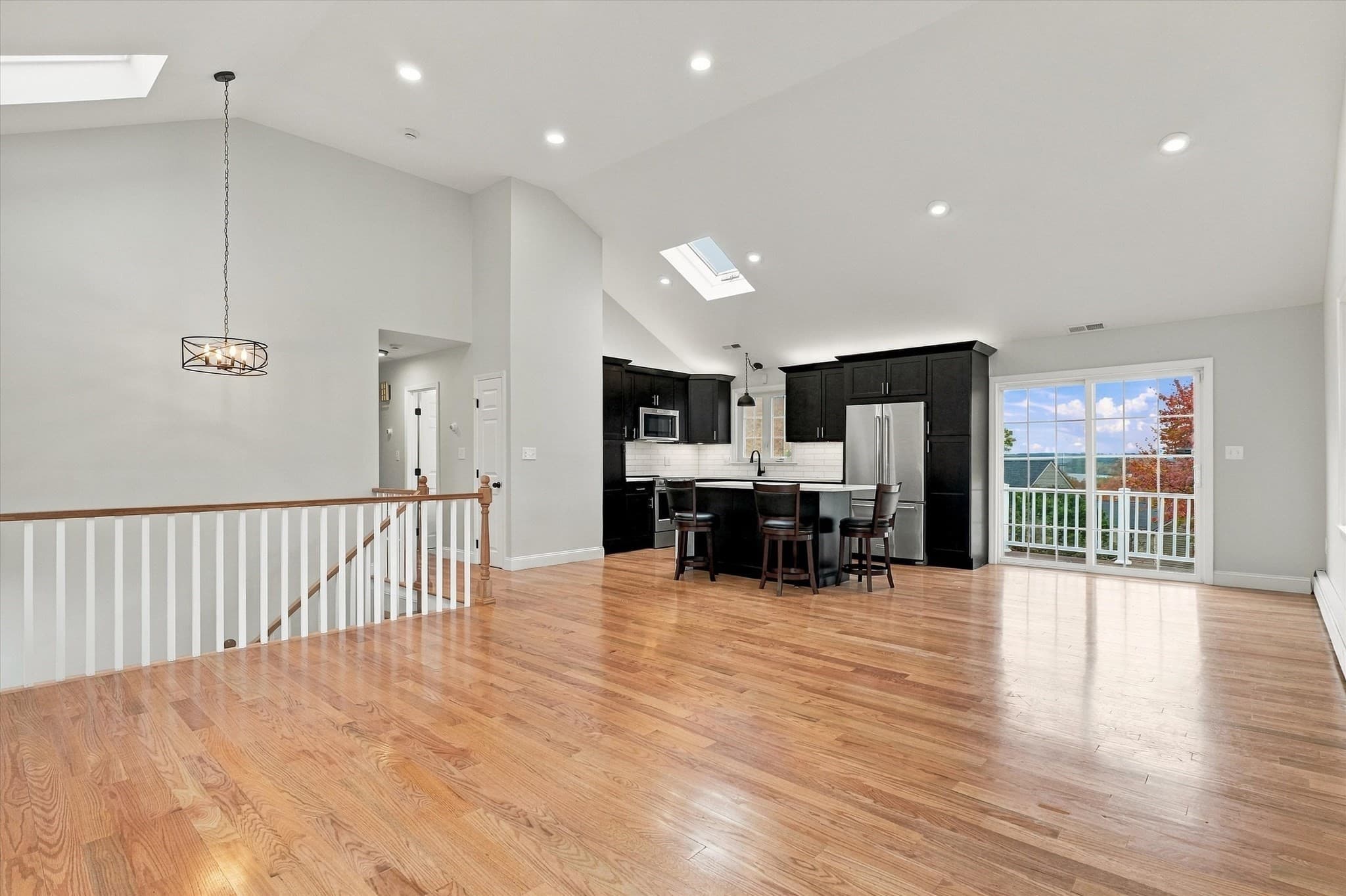 Single Family Residence at 30 Overlook Dr, Methuen MA 01844, photo 11 of 42