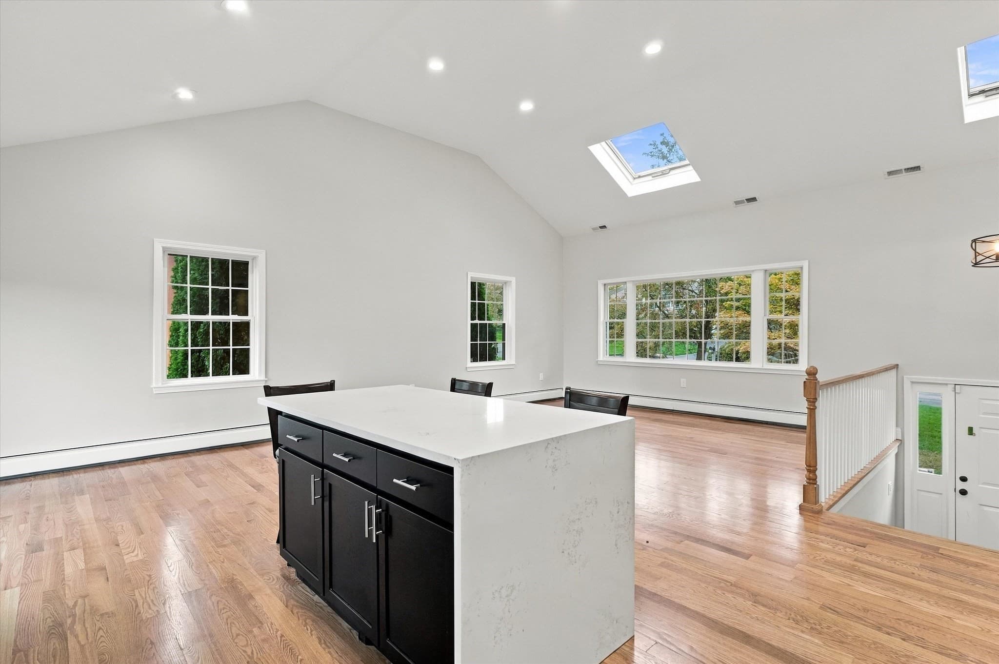 Single Family Residence at 30 Overlook Dr, Methuen MA 01844, photo 19 of 42