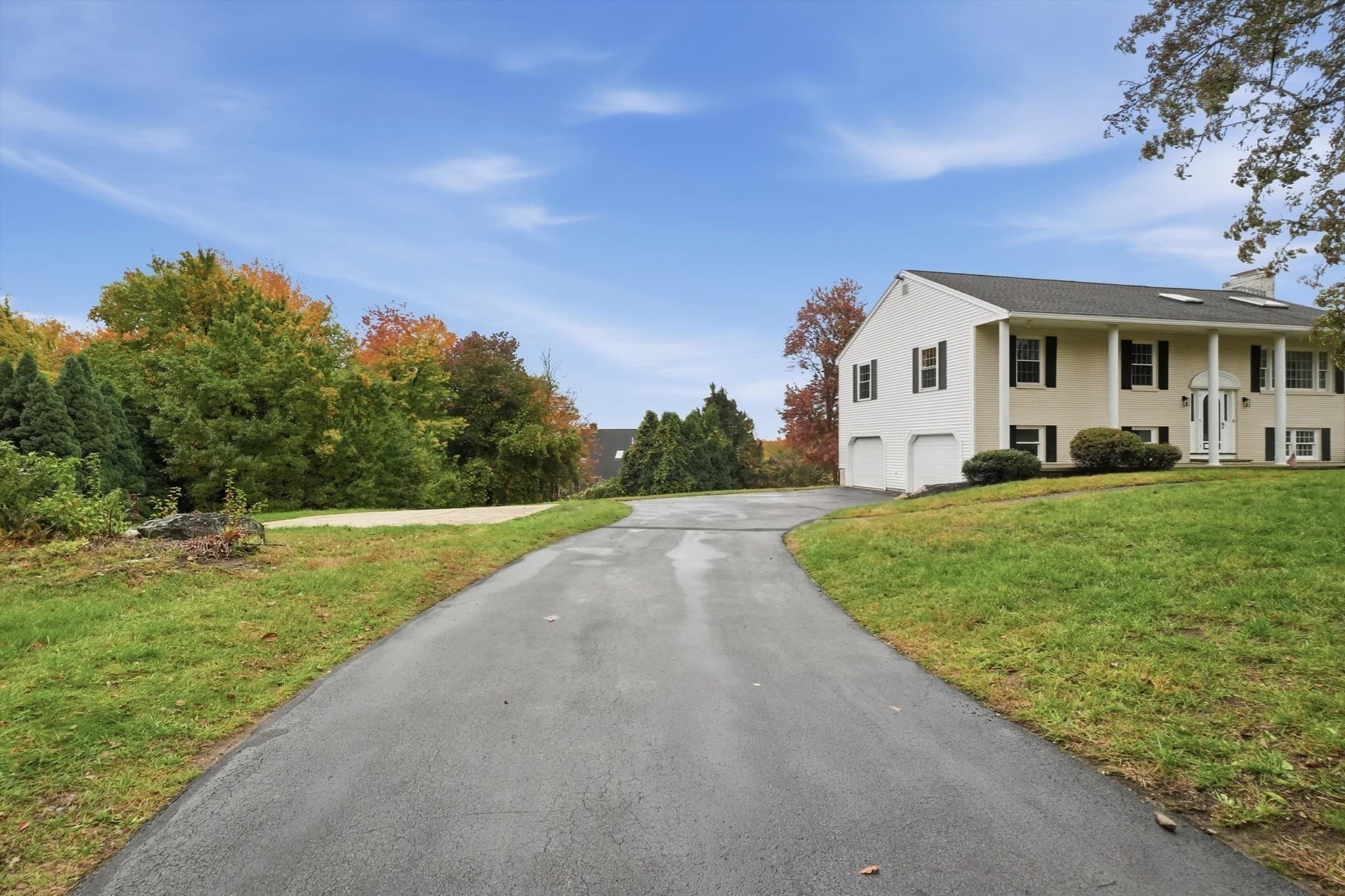 Single Family Residence at 30 Overlook Dr, Methuen MA 01844, photo 35 of 42