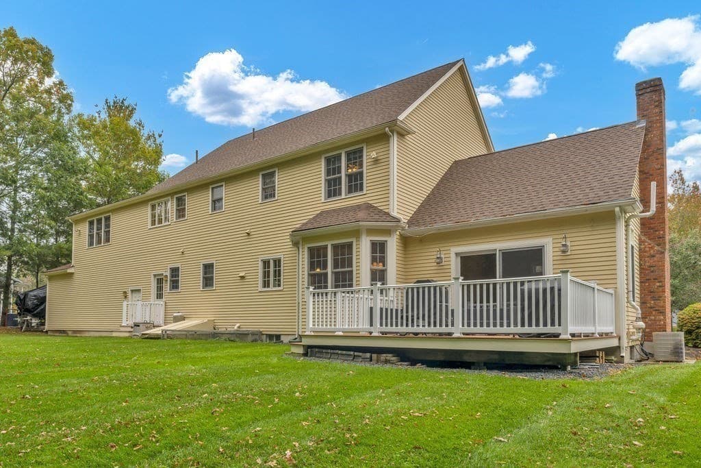 Single Family Residence at 31 Forest St, Hanover MA 02339, photo 3 of 37