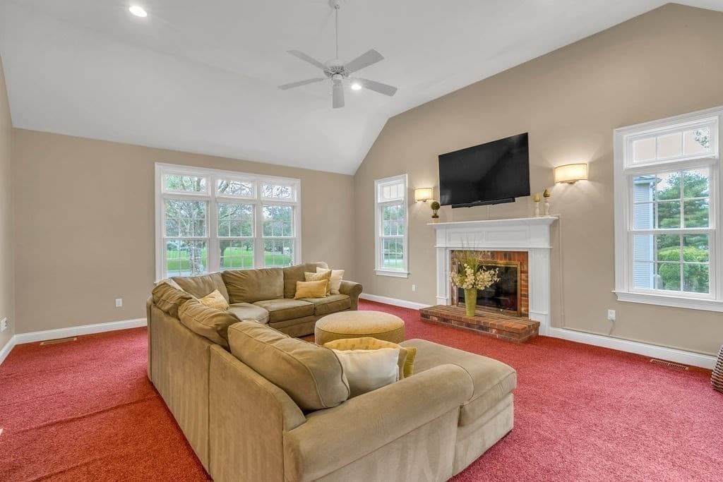 Single Family Residence at 31 Forest St, Hanover MA 02339, photo 15 of 37