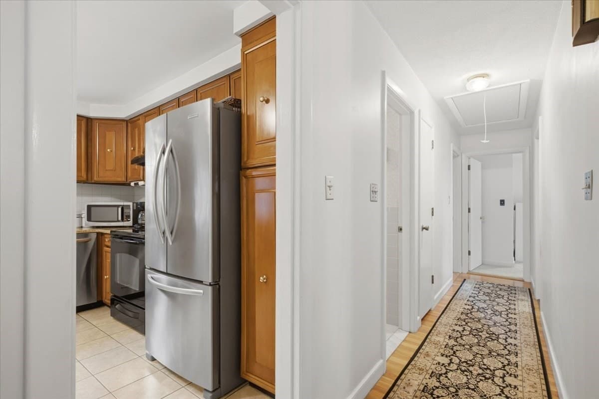 Single Family Residence at 150 Scott Circle, Dedham MA 02026, photo 15 of 33