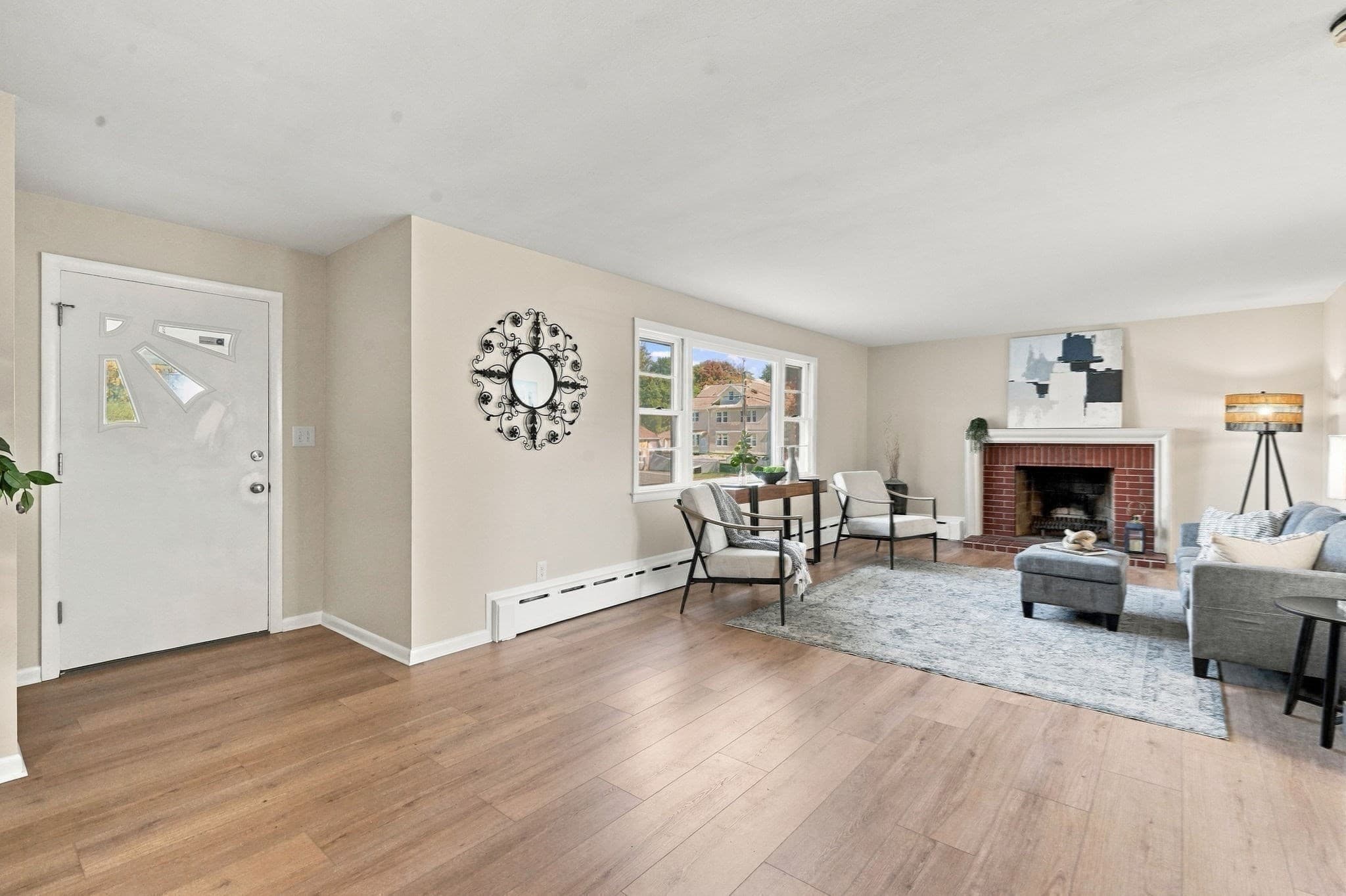 Single Family Residence at 119 Clarendon Ave, Chicopee MA 01013, photo 17 of 33