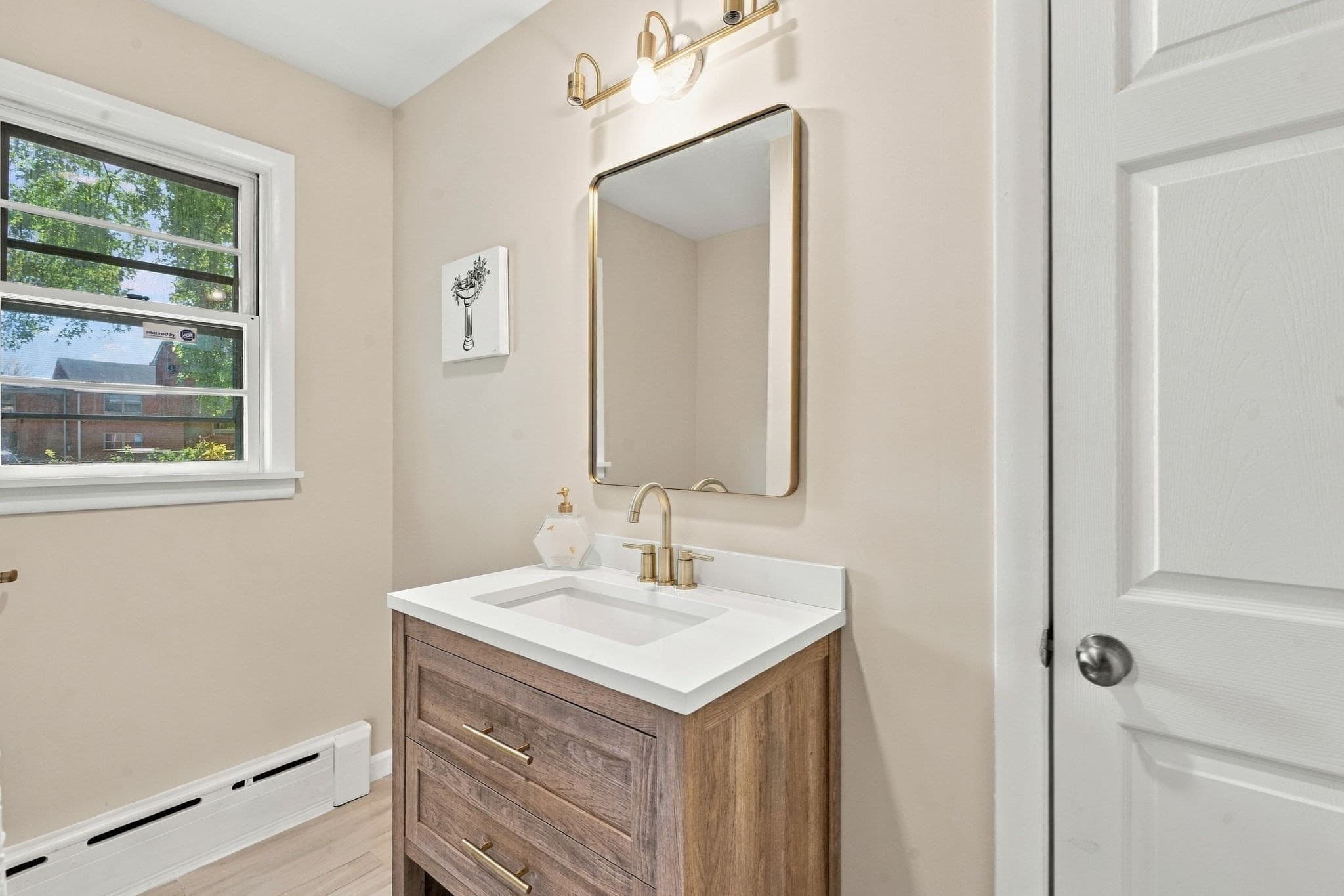Single Family Residence at 119 Clarendon Ave, Chicopee MA 01013, photo 22 of 33