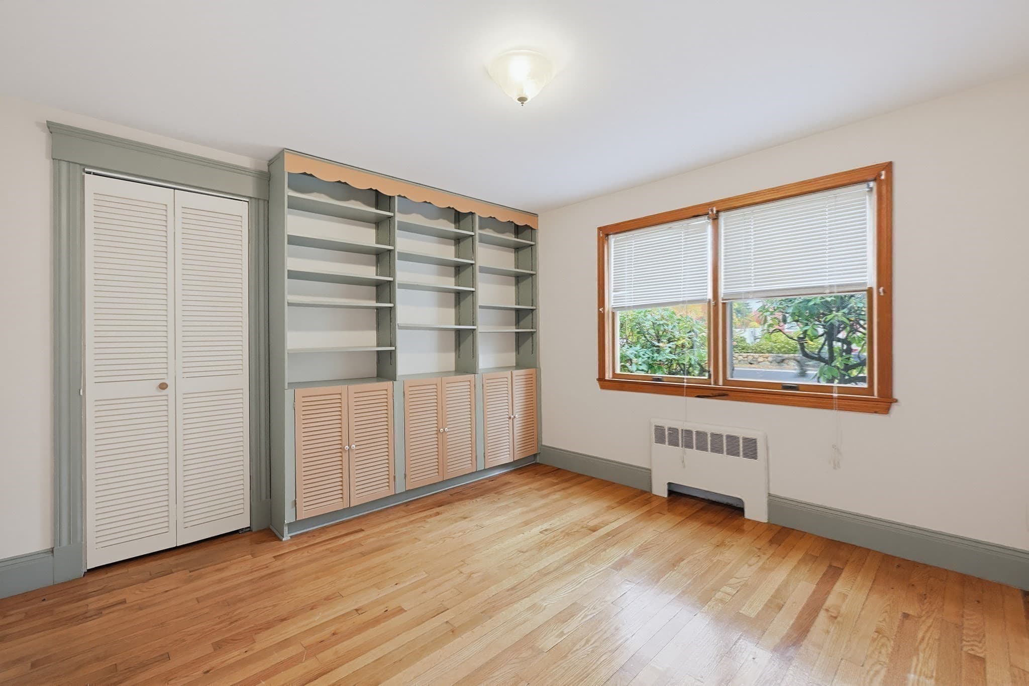 Single Family Residence at 486 Belknap Rd, Framingham MA 01701, photo 13 of 30