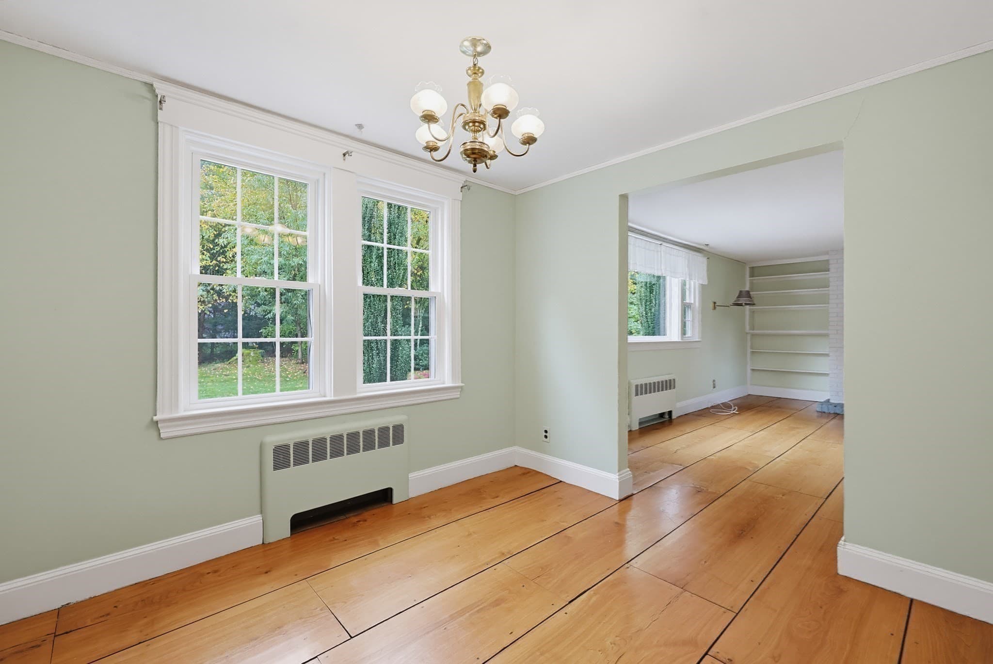 Single Family Residence at 486 Belknap Rd, Framingham MA 01701, photo 9 of 30