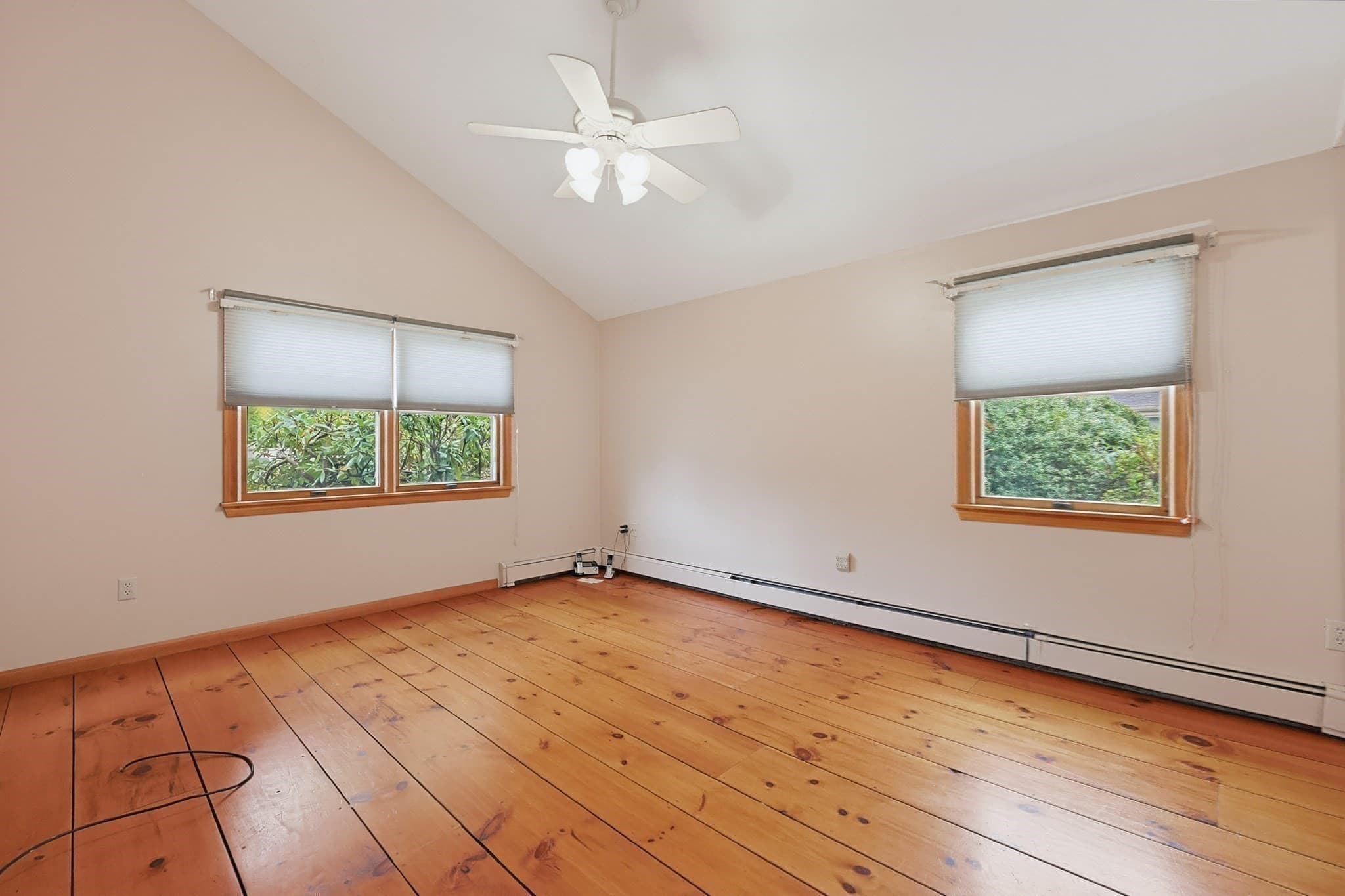 Single Family Residence at 486 Belknap Rd, Framingham MA 01701, photo 14 of 30