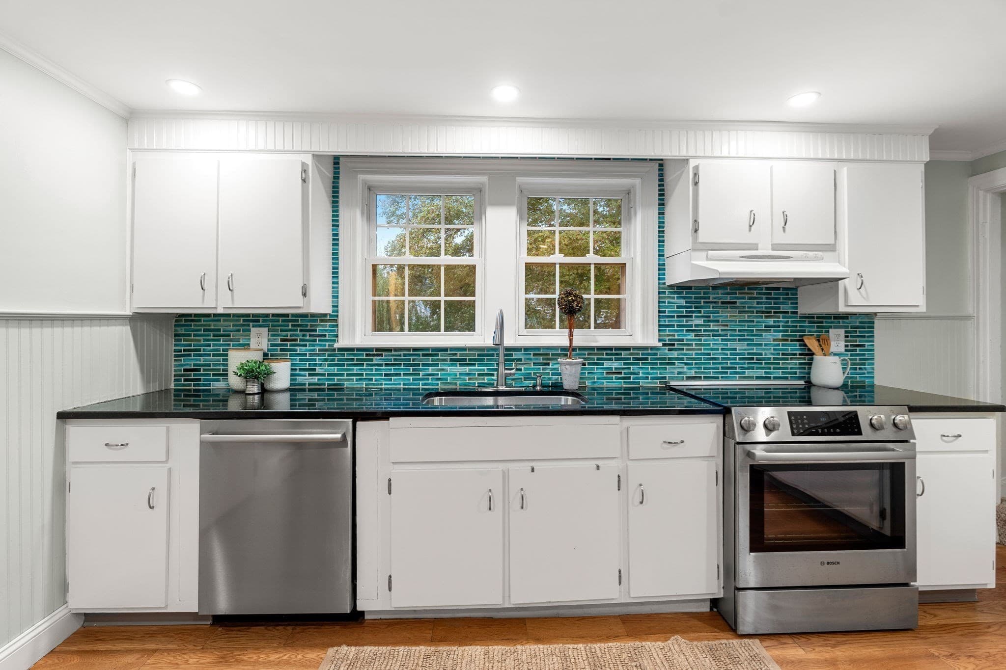 Single Family Residence at 25 Chipman Road, Beverly MA 01915, Beverly, photo 10 of 30