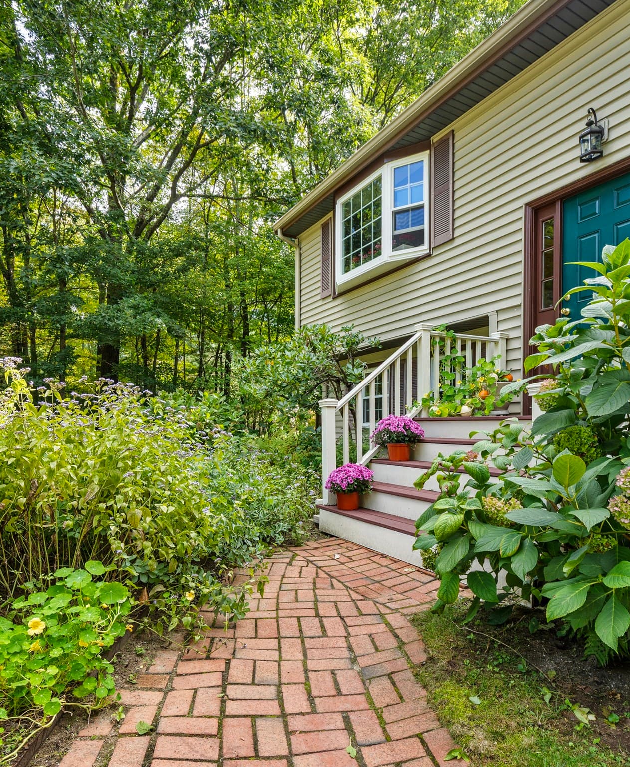 Single Family Residence at 23 Teresa Rd, Hopkinton MA 01748, photo 6 of 41