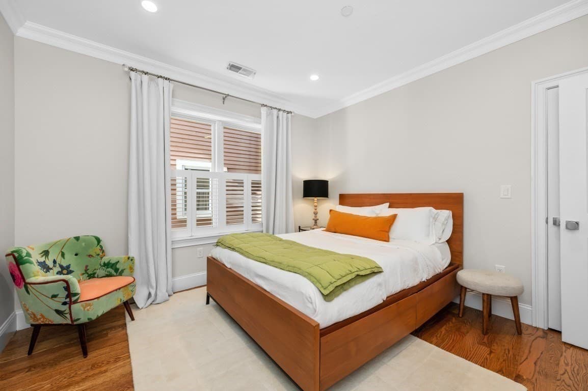 Condominium at 308 Bunker Hill St # 2, Boston MA 02129, photo 13 of 24