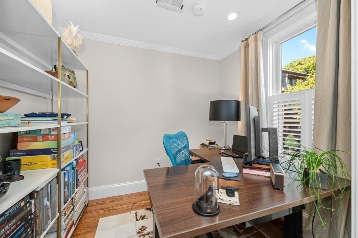 Condominium at 308 Bunker Hill St # 2, Boston MA 02129, photo 5 of 24