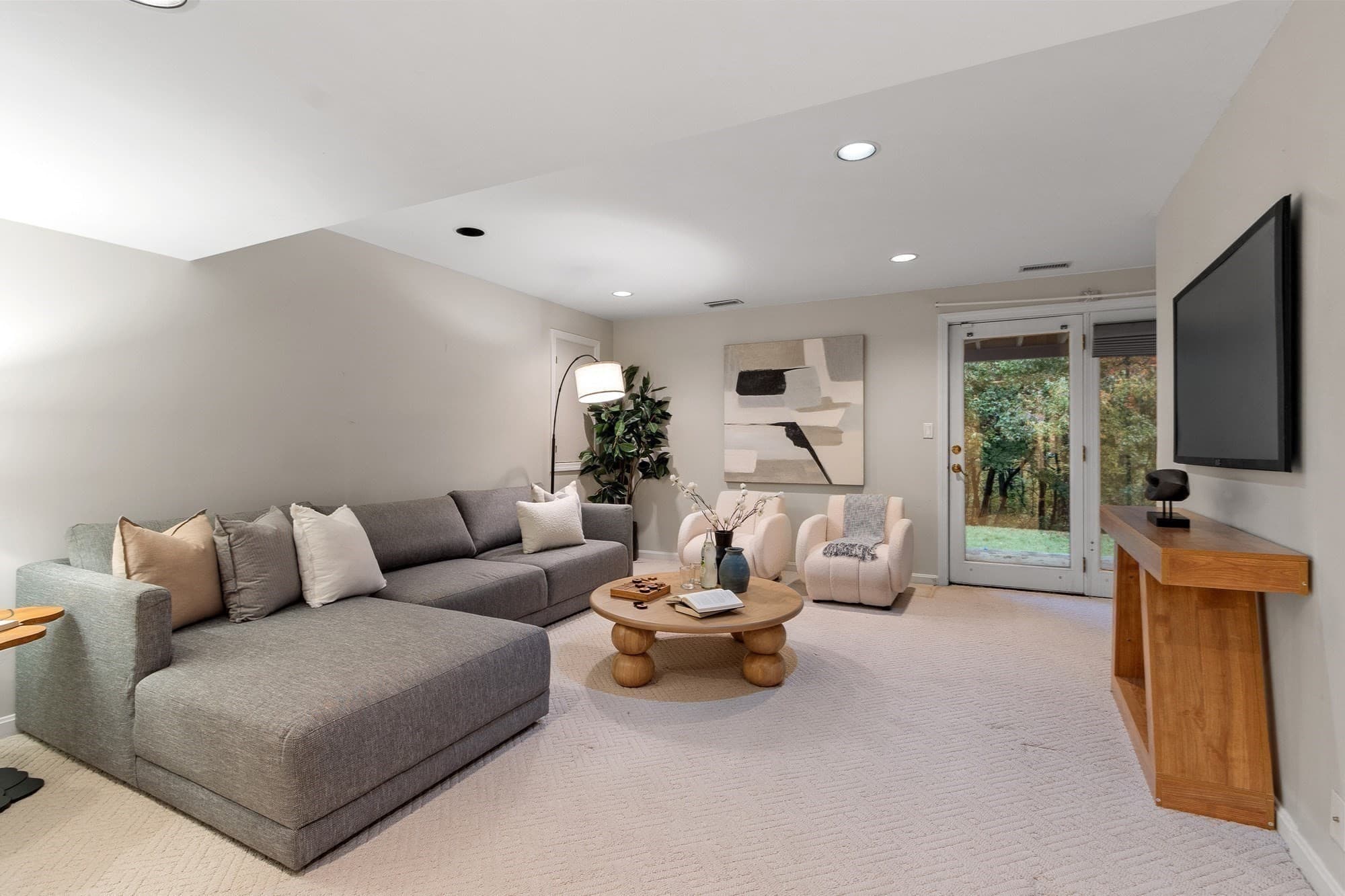 Condominium at 4302 Deerfield Circle # 4302, Peabody MA 01960, photo 14 of 34
