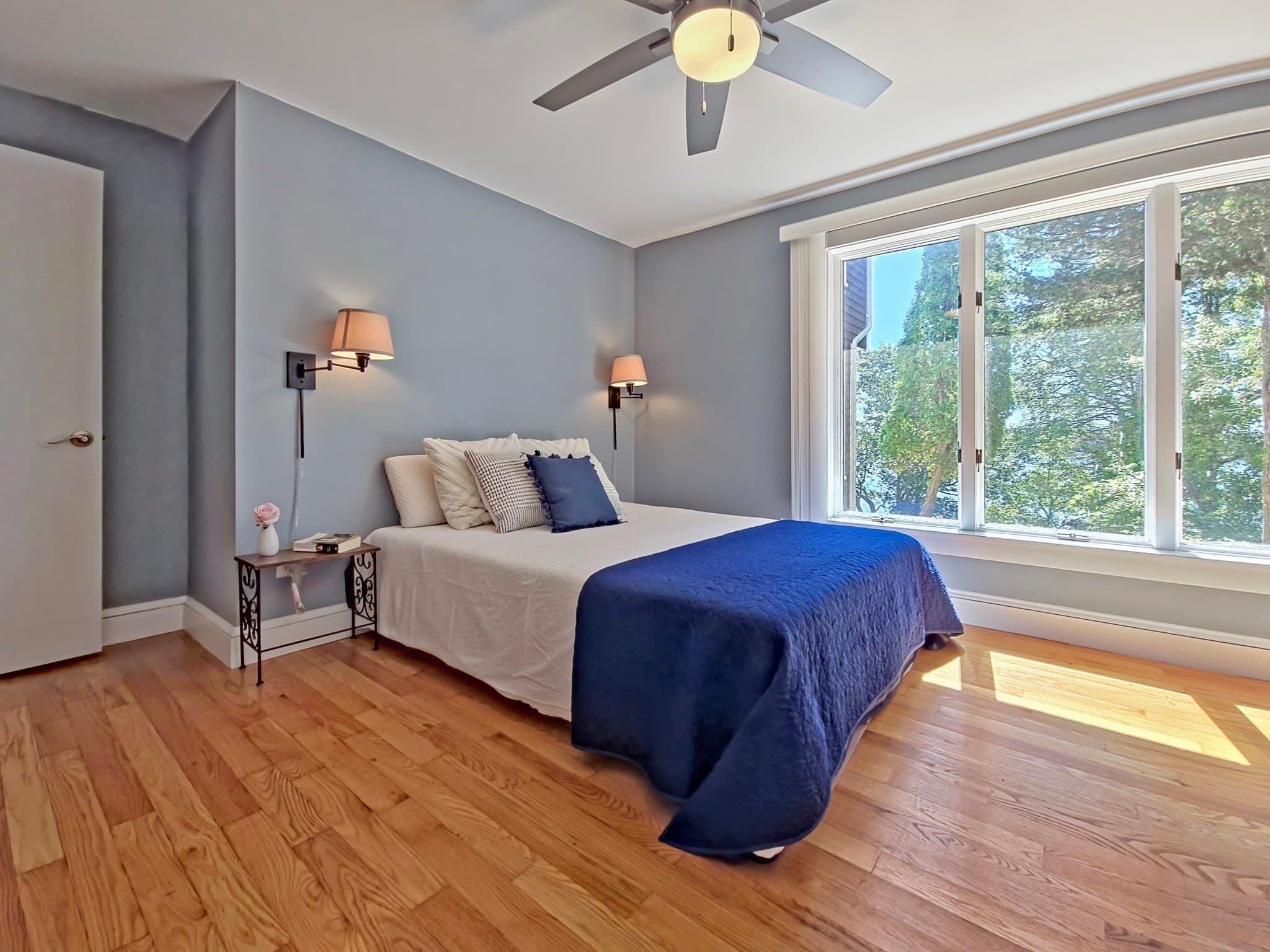 Single Family Residence at 10 Squeteague Harbor Rd, Bourne MA 02556, photo 14 of 41