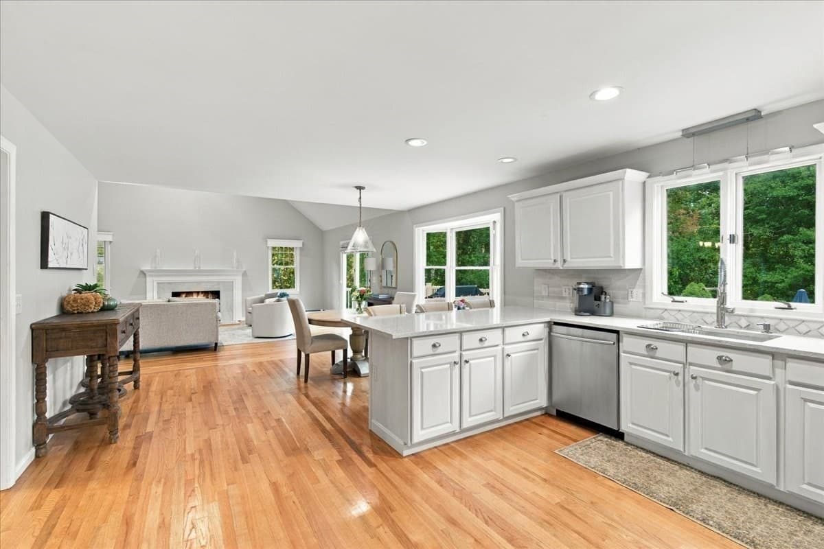 Single Family Residence at 4 Briggs Lane, Scituate MA 02066, Scituate, photo 17 of 39
