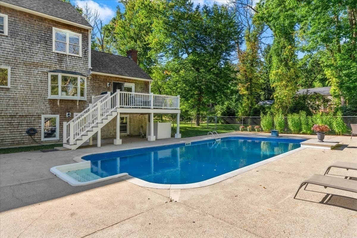 Single Family Residence at 4 Briggs Lane, Scituate MA 02066, Scituate, photo 11 of 39