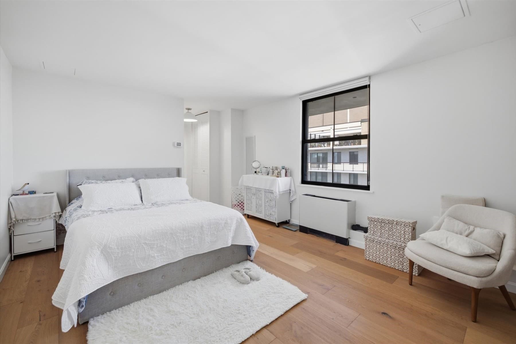 Condominium at 60 Longwood Ave # 1003, Brookline MA 02446, photo 4 of 24
