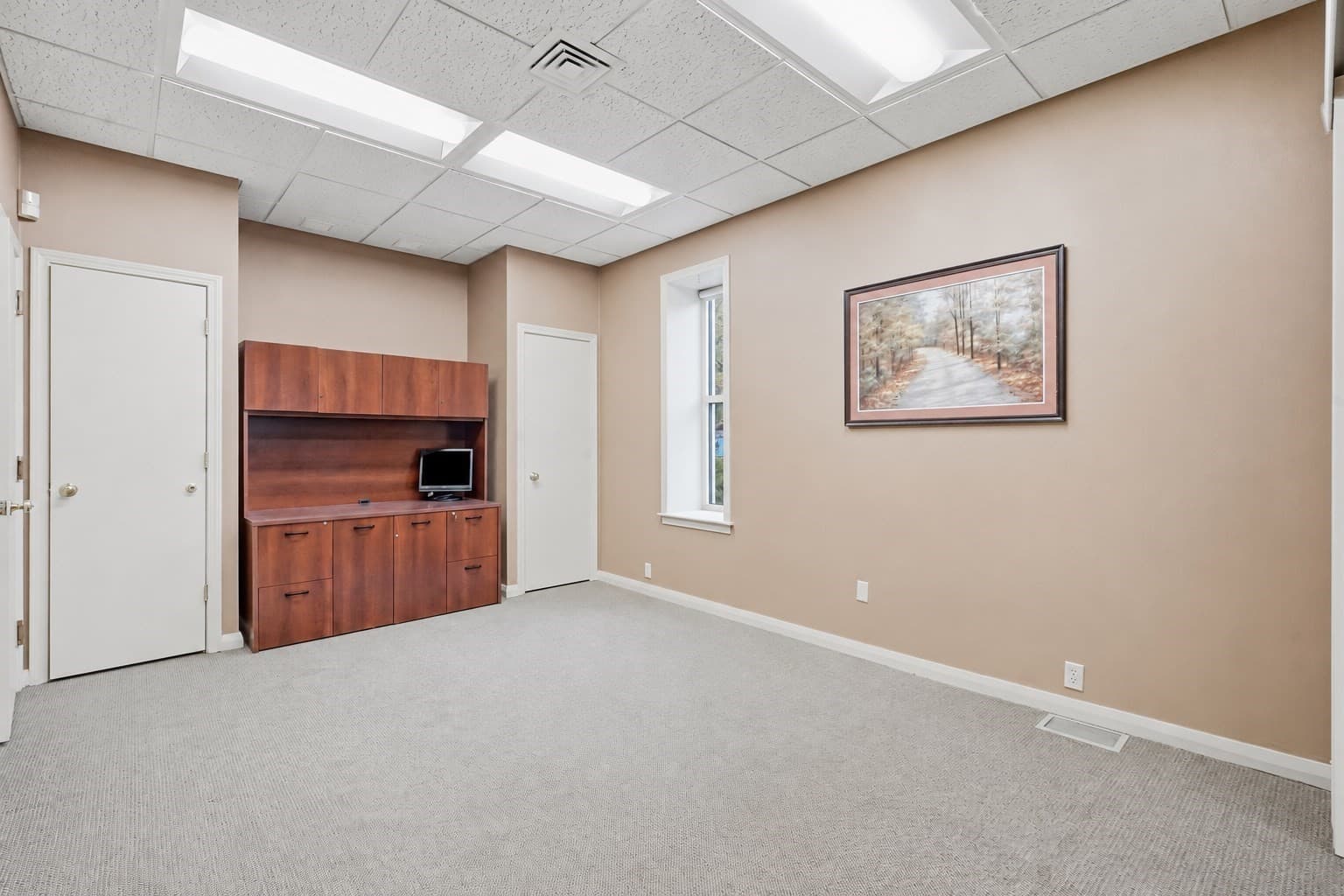 Commercial Sale at 968 Main St, Warren MA 01083, photo 10 of 42