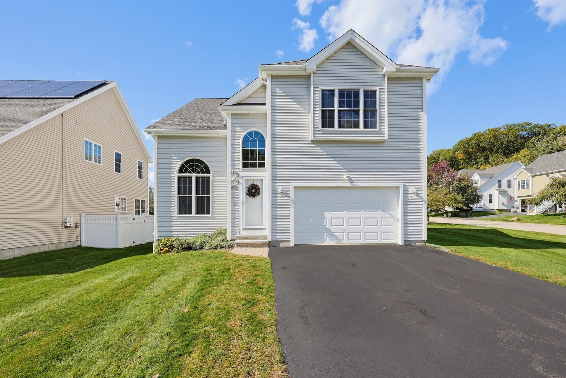 40 Zain Cir # 40, Milford MA 01757