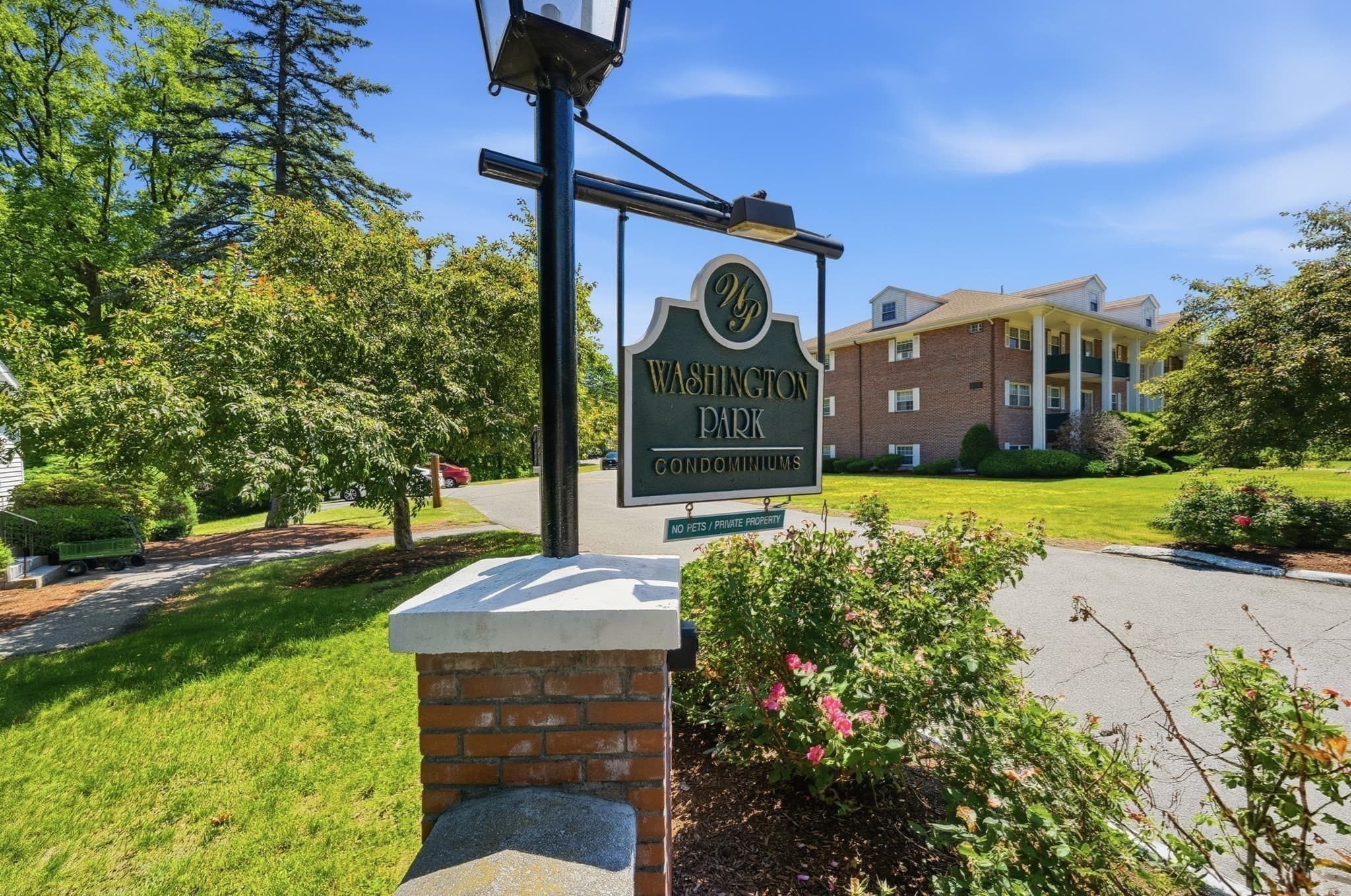 Condominium at 257 North Main St # 8, Andover MA 01810, photo 21 of 32