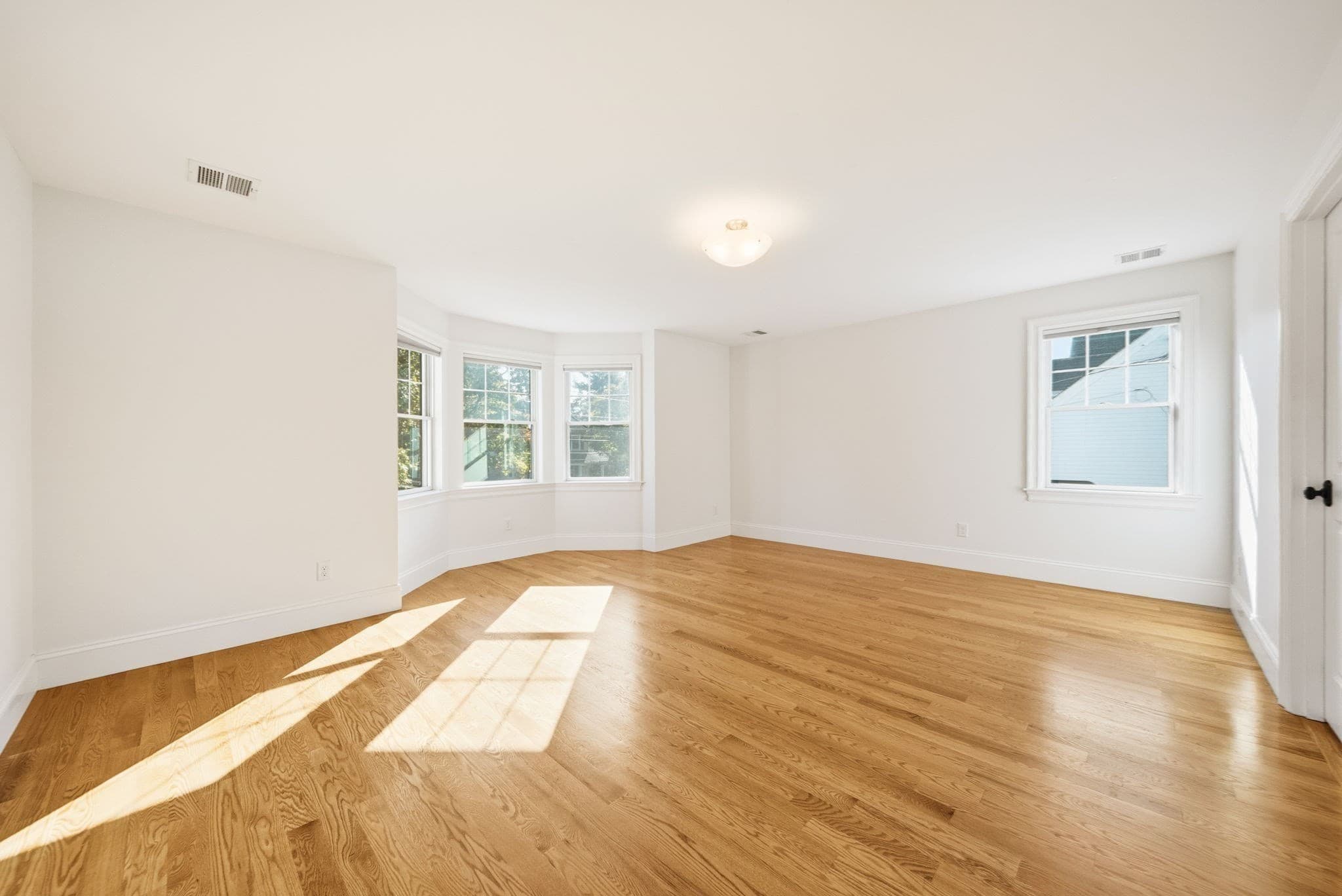 Single Family Residence at 61 Warren St, Needham MA 02492, photo 27 of 36