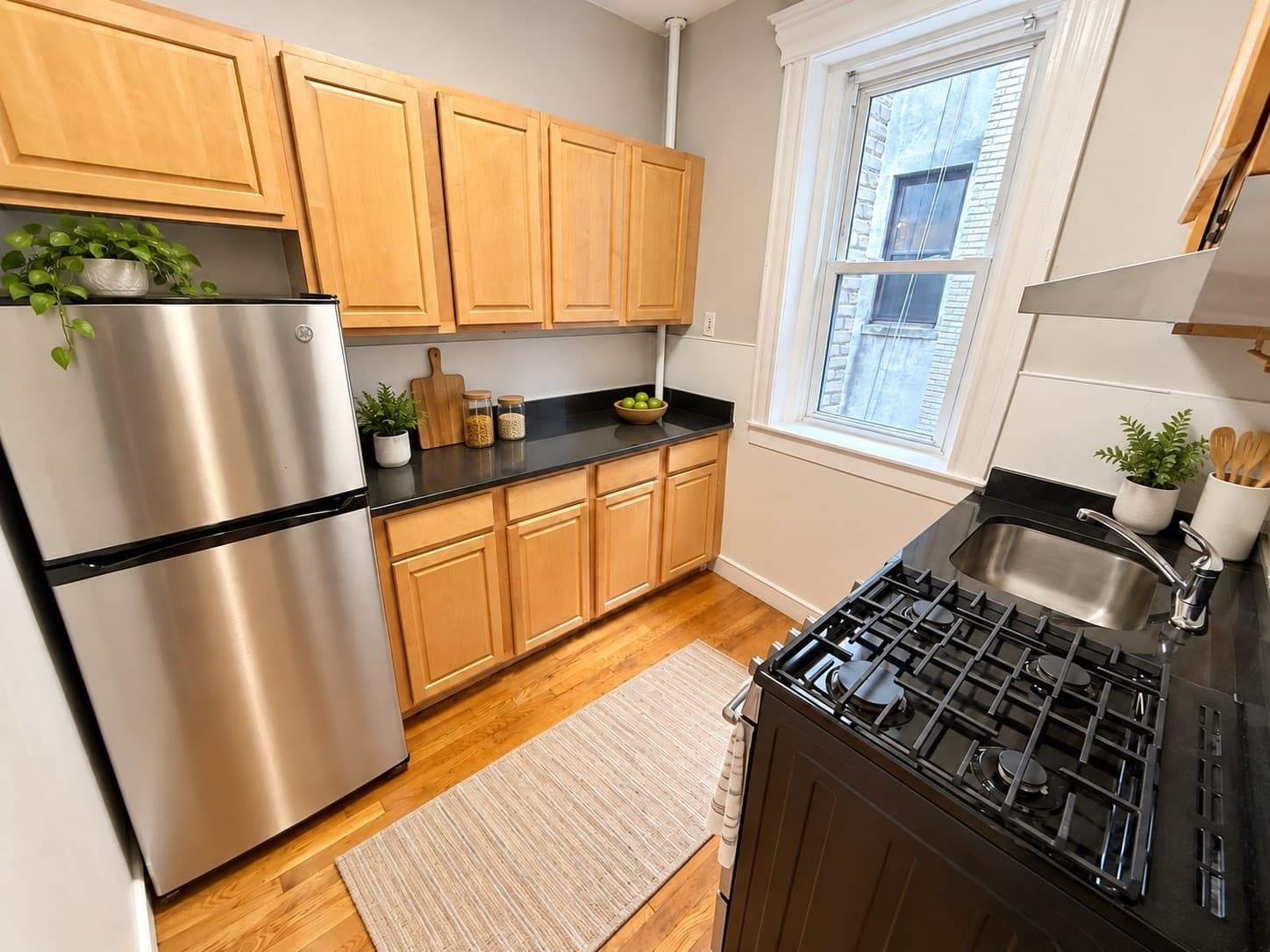 Condominium at 65 Park Drive # 10, Boston MA 02215, Boston, photo 4 of 12