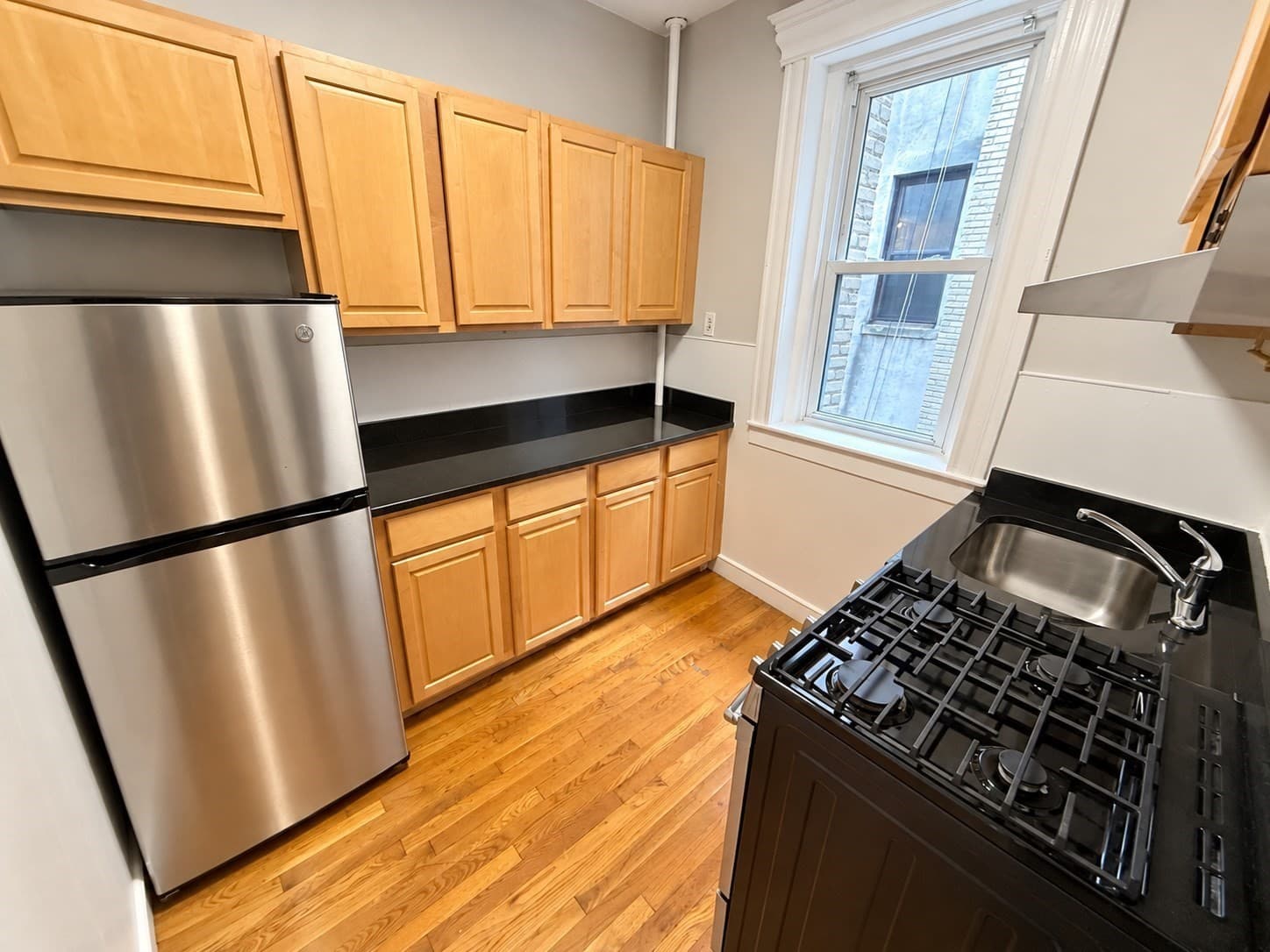 Condominium at 65 Park Drive # 10, Boston MA 02215, Boston, photo 8 of 12