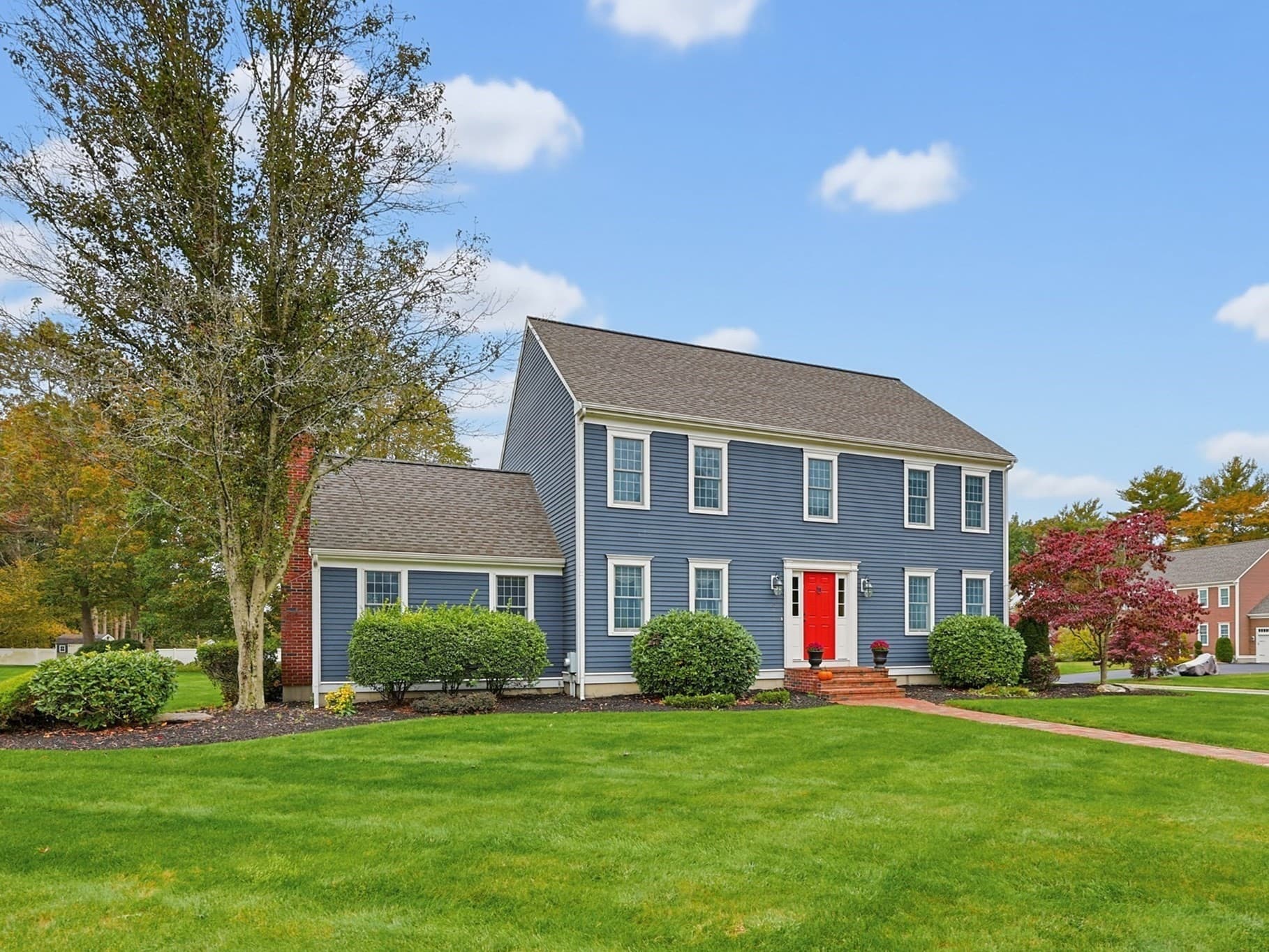 80 Harvest Ln, Bridgewater MA 02324