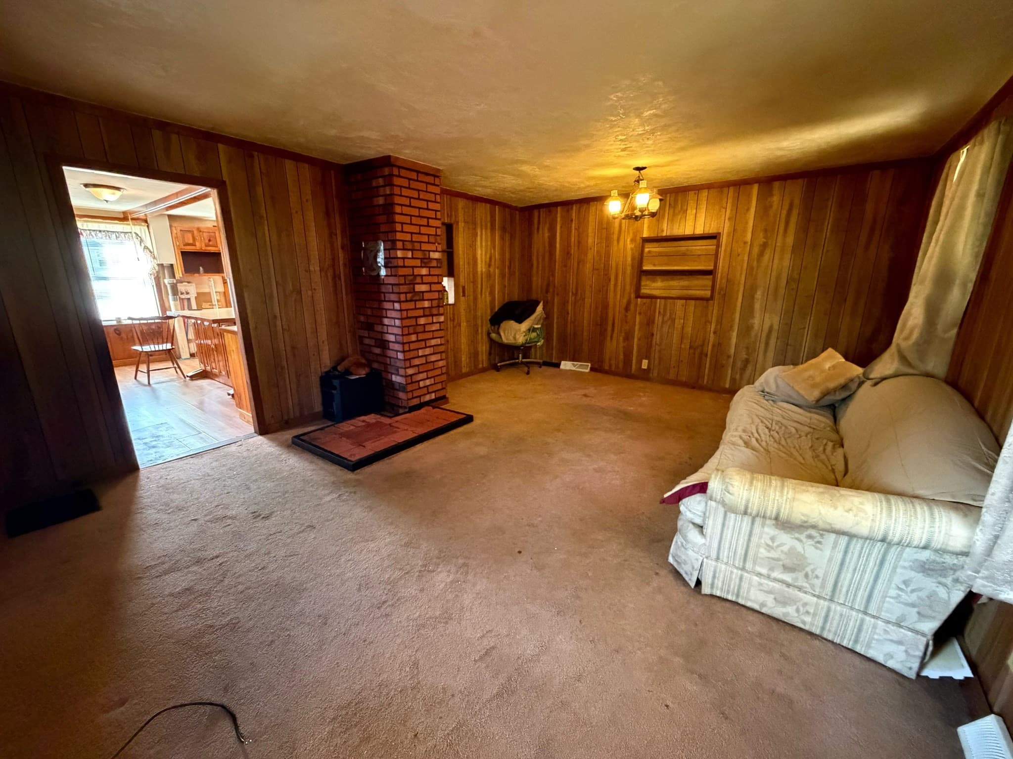 Single Family Residence at 328 Main St, Leicester MA 01611, photo 8 of 12