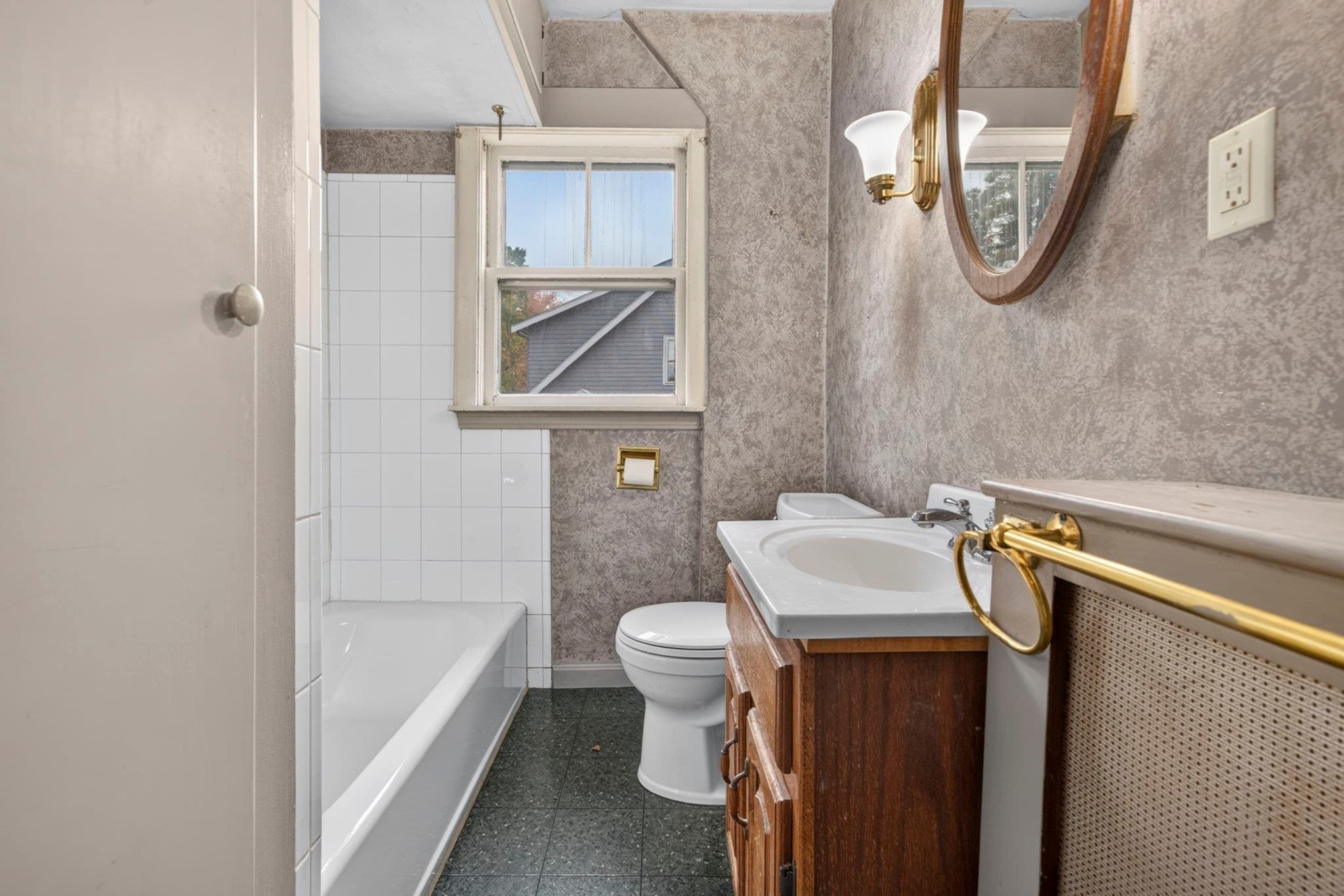 Single Family Residence at 116 Purchase St, Milford MA 01757, Milford, photo 13 of 24