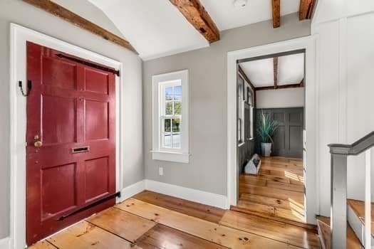 Single Family Residence at 201 Elm, Amesbury MA 01913, photo 5 of 42