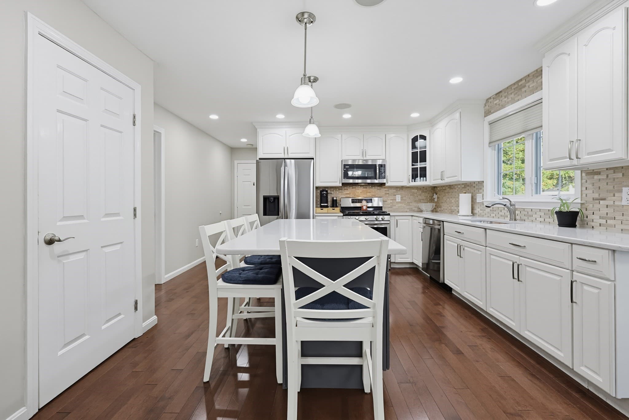 Single Family Residence at 8 Wind Chime Way, Walpole MA 02081, Walpole, photo 6 of 42