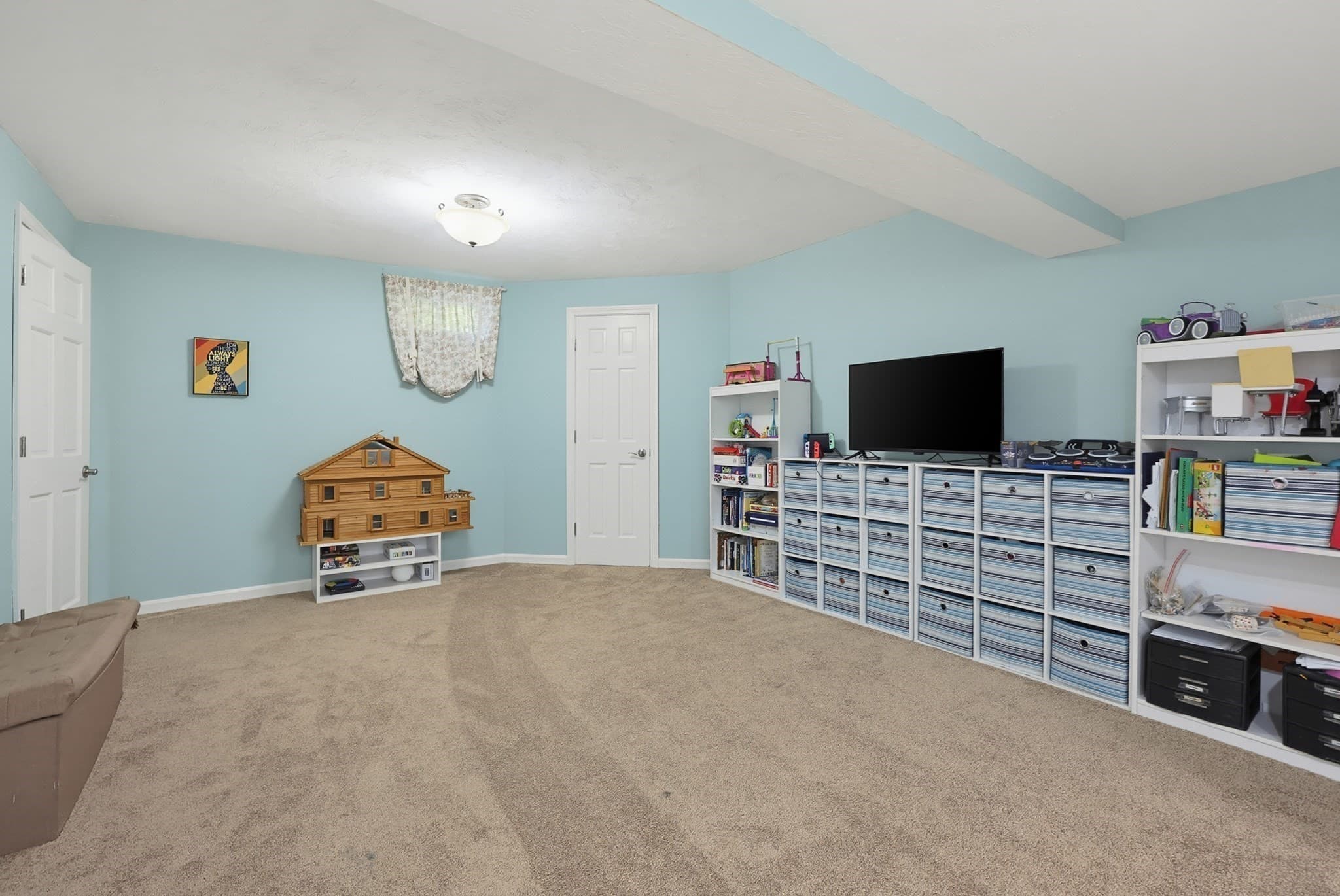 Single Family Residence at 8 Wind Chime Way, Walpole MA 02081, Walpole, photo 34 of 42