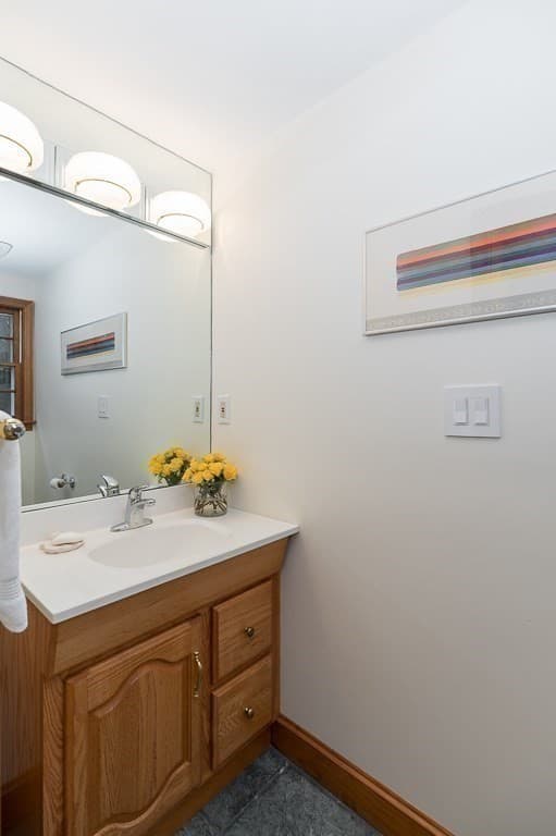 Single Family Residence at 6 Donald Road, Hamilton MA 01982, Hamilton, photo 8 of 34