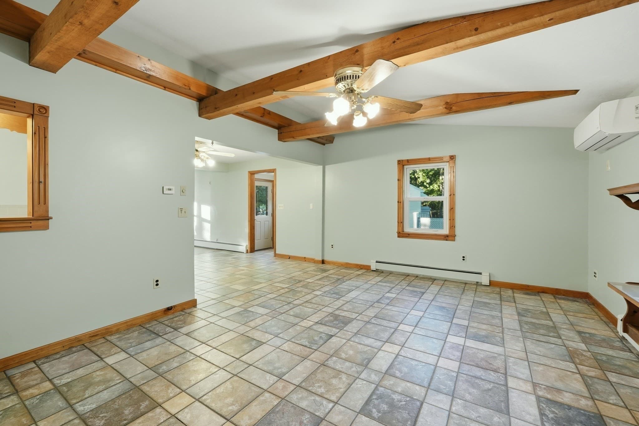 Single Family Residence at 38 Plummer Park, Northbridge MA 01588, photo 6 of 41