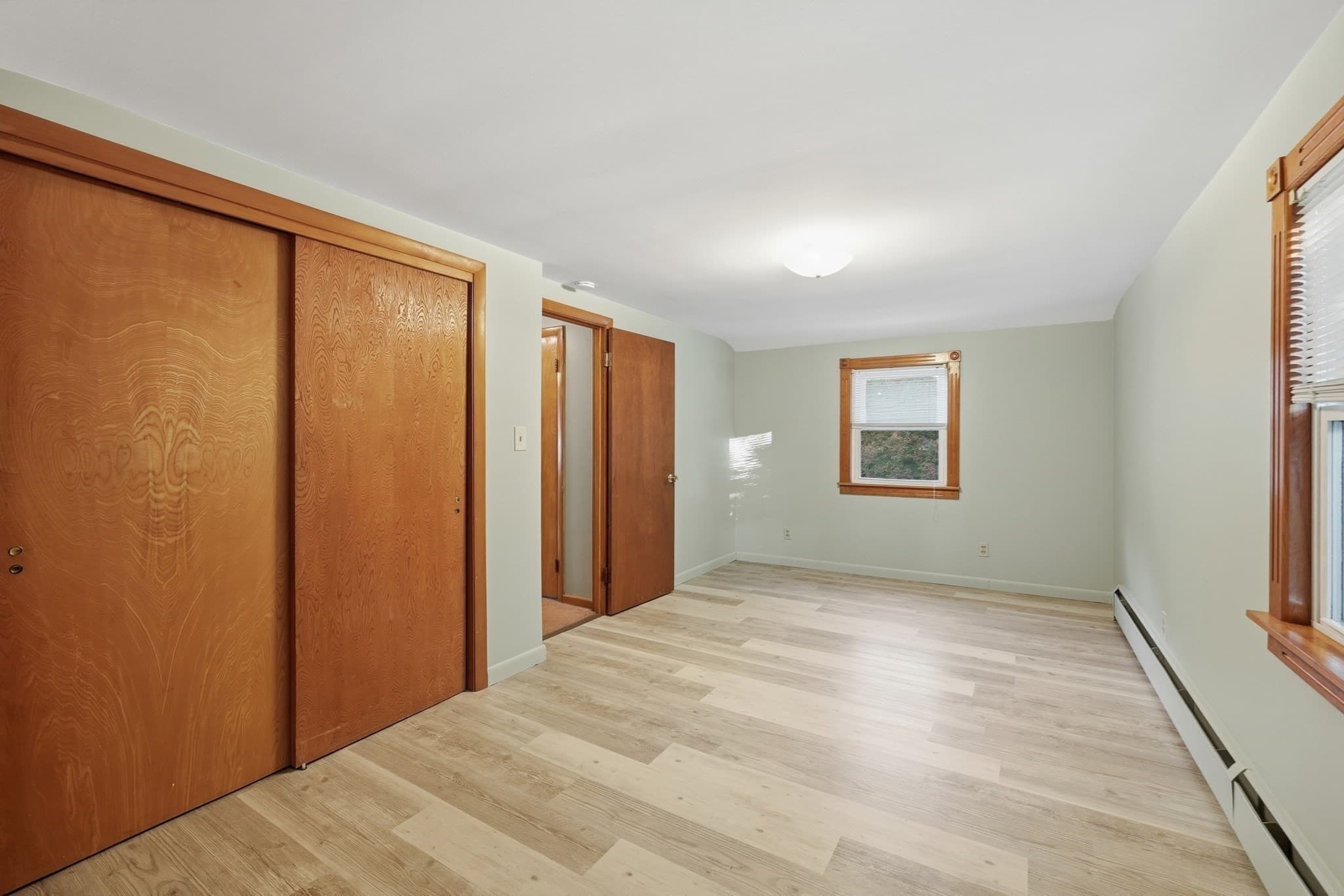 Single Family Residence at 38 Plummer Park, Northbridge MA 01588, photo 22 of 41