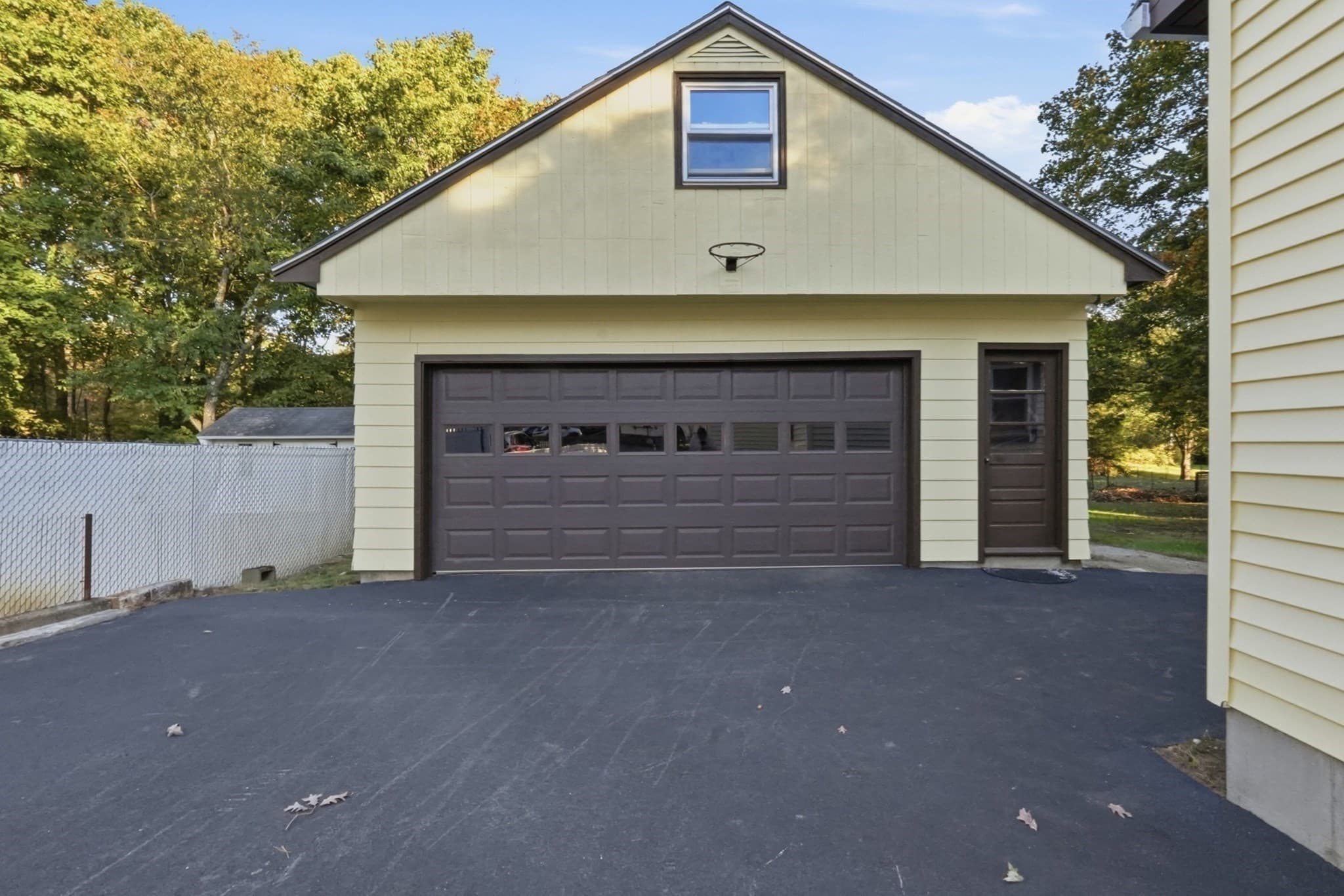 Single Family Residence at 38 Plummer Park, Northbridge MA 01588, photo 25 of 41