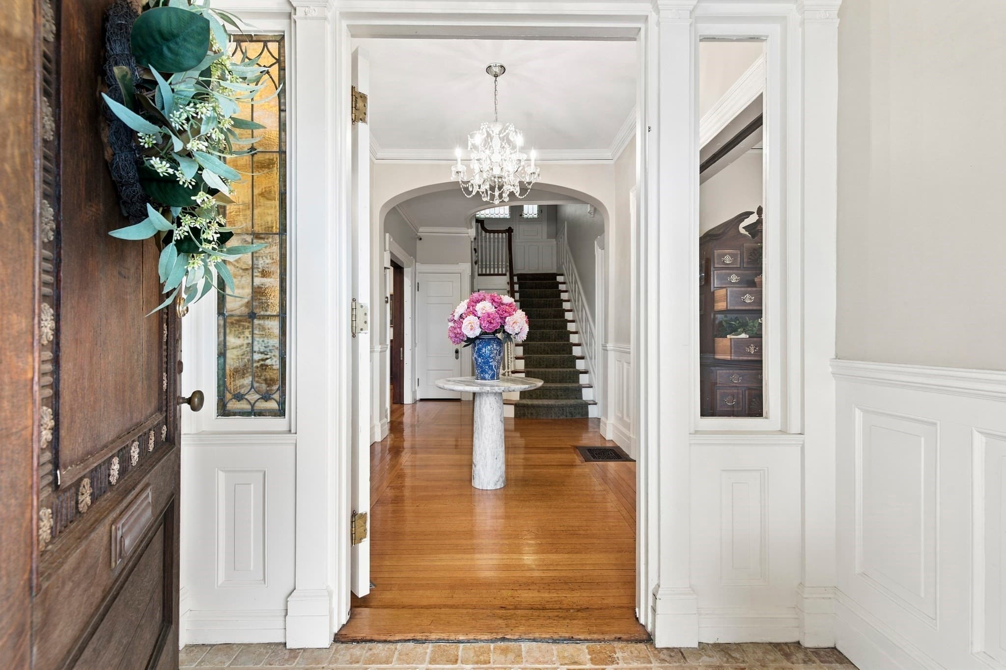 Single Family Residence at 40 Shornecliffe Rd, Newton MA 02458, Newton, photo 2 of 32