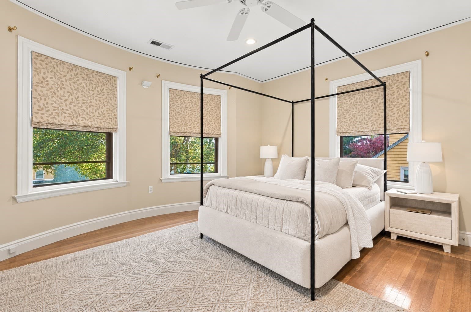 Single Family Residence at 40 Shornecliffe Rd, Newton MA 02458, Newton, photo 16 of 32