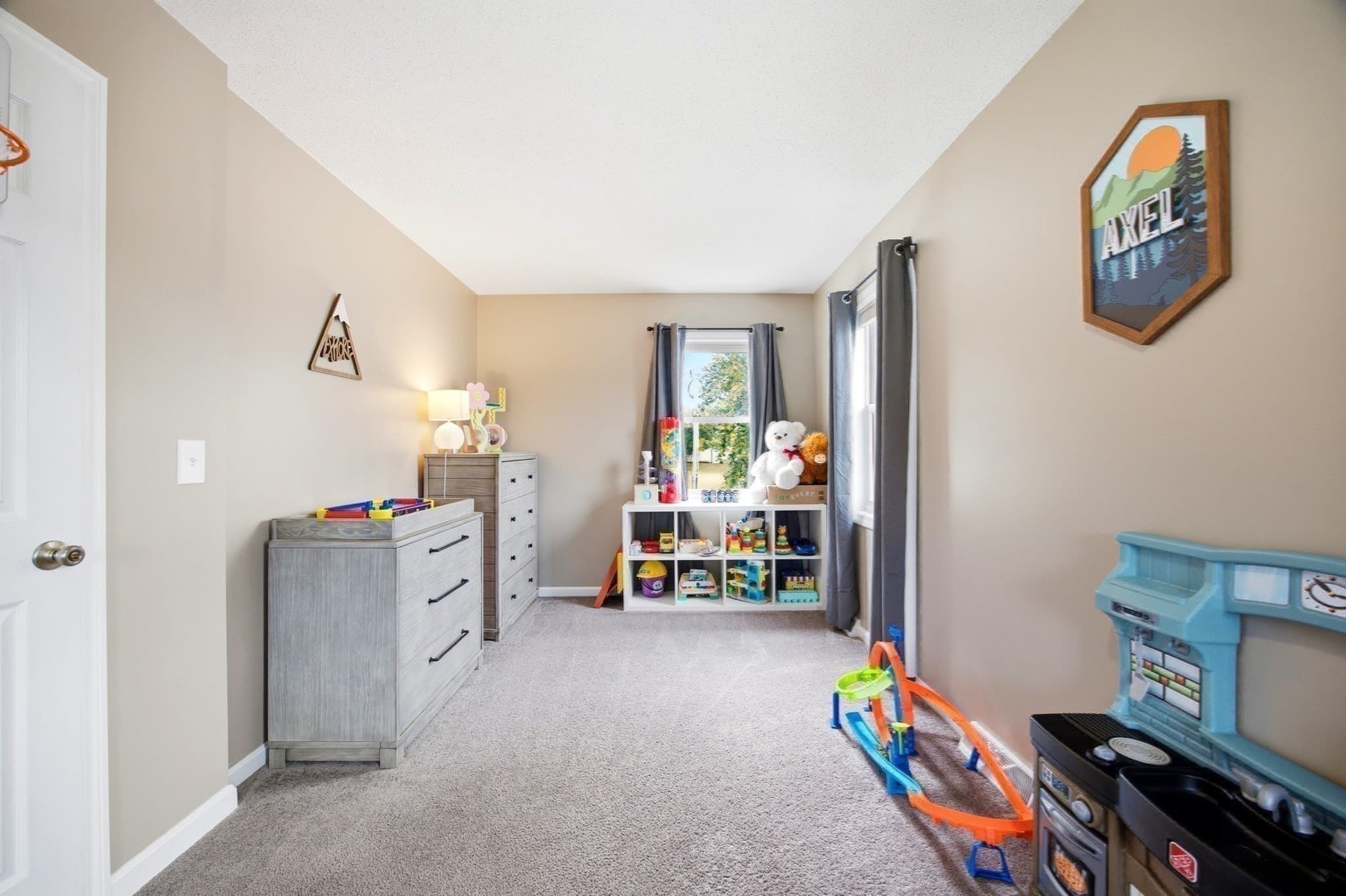 Condominium at 17 Curry Lane # 17, Chicopee MA 01022, Chicopee, photo 25 of 39