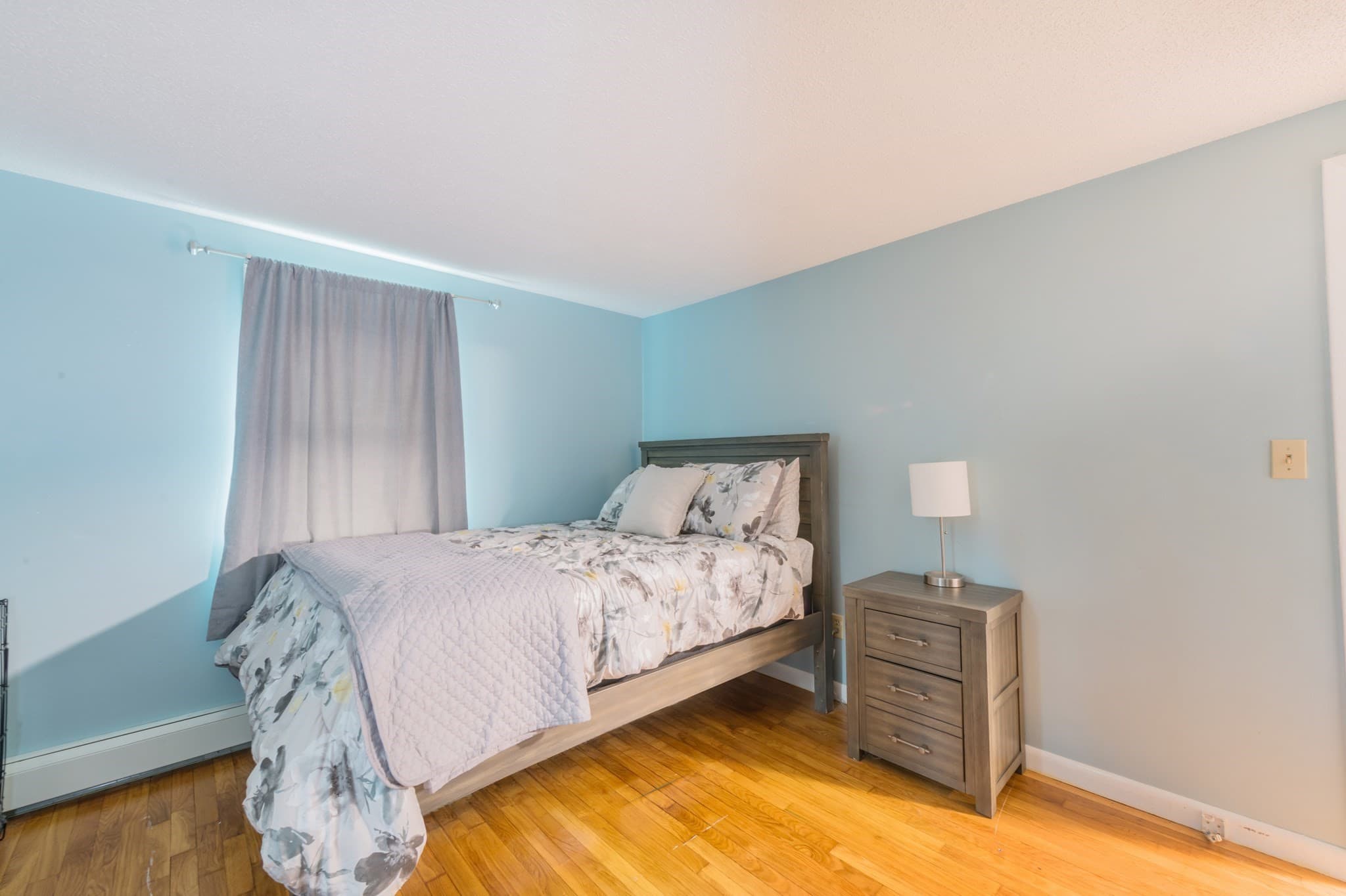Single Family Residence at 28 Brigantine Cir, Plymouth MA 02360, Plymouth, photo 15 of 18