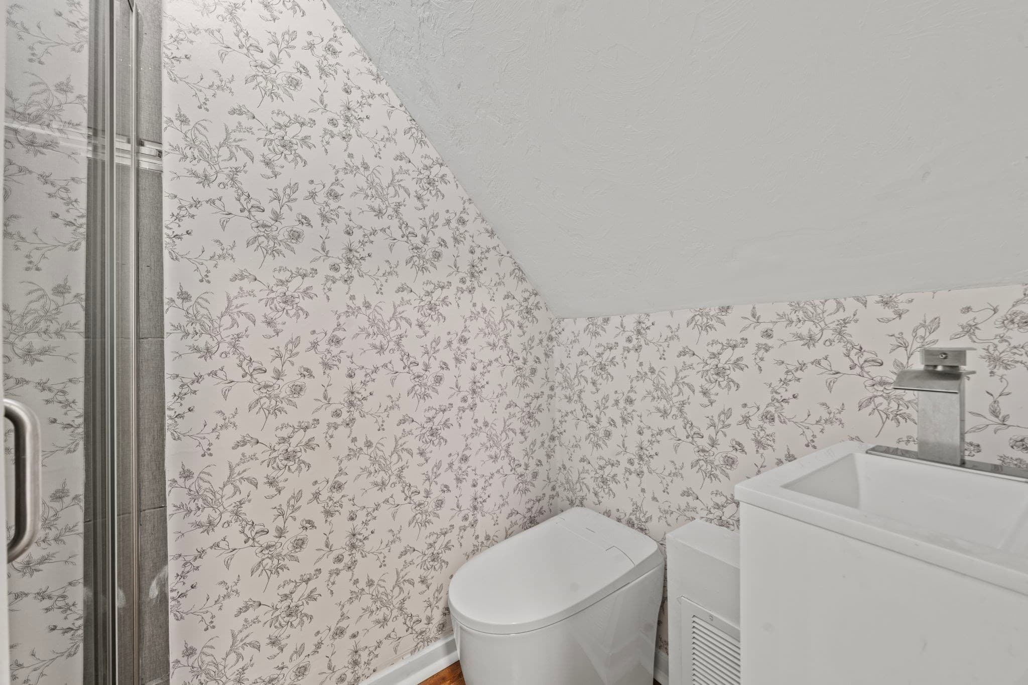 Single Family Residence at 265 Gold St, Boston MA 02127, photo 20 of 28