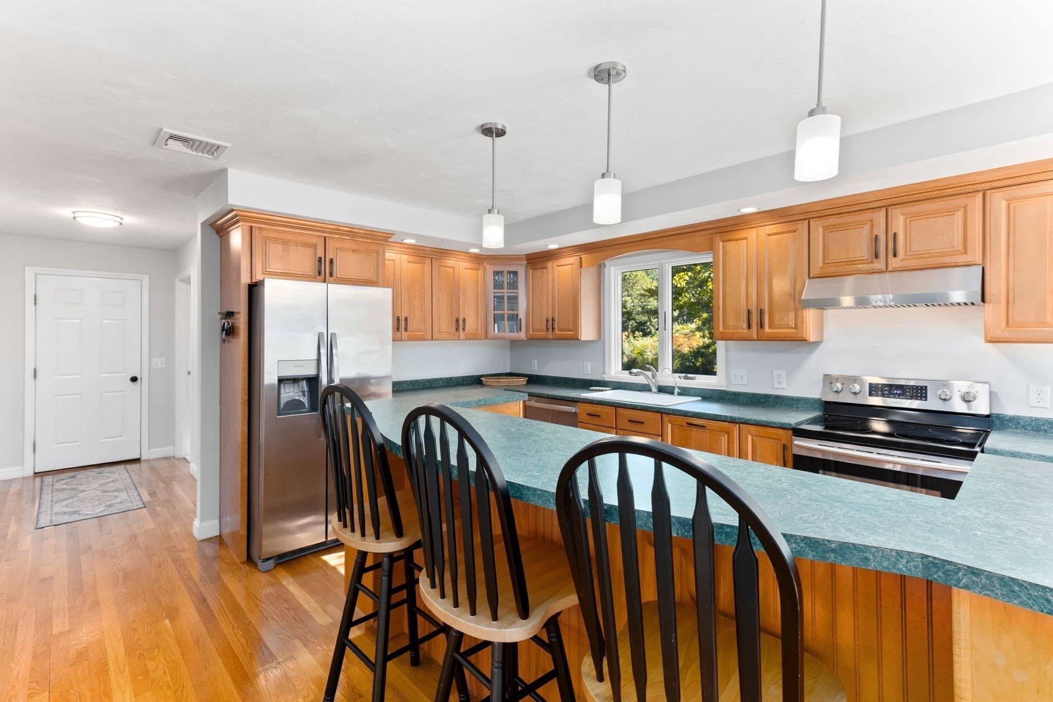 Single Family Residence at 85 Turner Drive, Bridgewater MA 02324, Bridgewater, photo 15 of 42