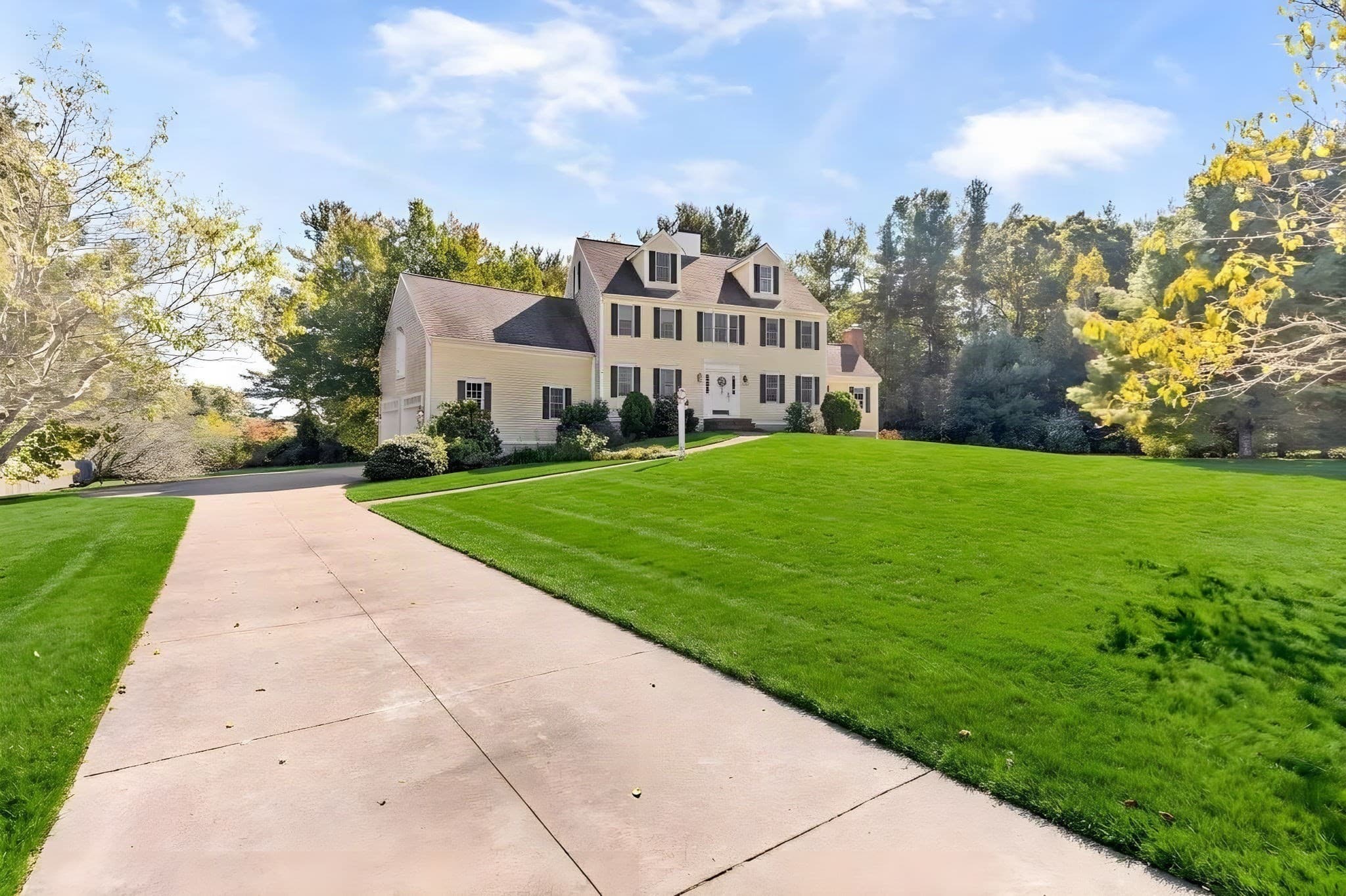 Single Family Residence at 85 Turner Drive, Bridgewater MA 02324, Bridgewater, photo 4 of 42