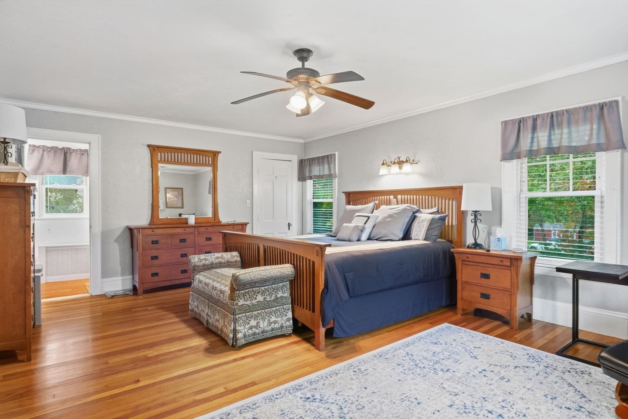 Single Family Residence at 162 Flagg St, Worcester MA 01609, photo 16 of 37