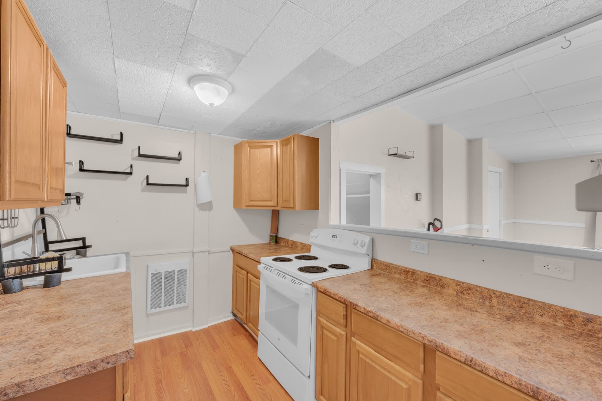 2 Family - 2 Units Up/Down at 97 Pleasant St, Ware MA 01082, Ware, photo 15 of 31