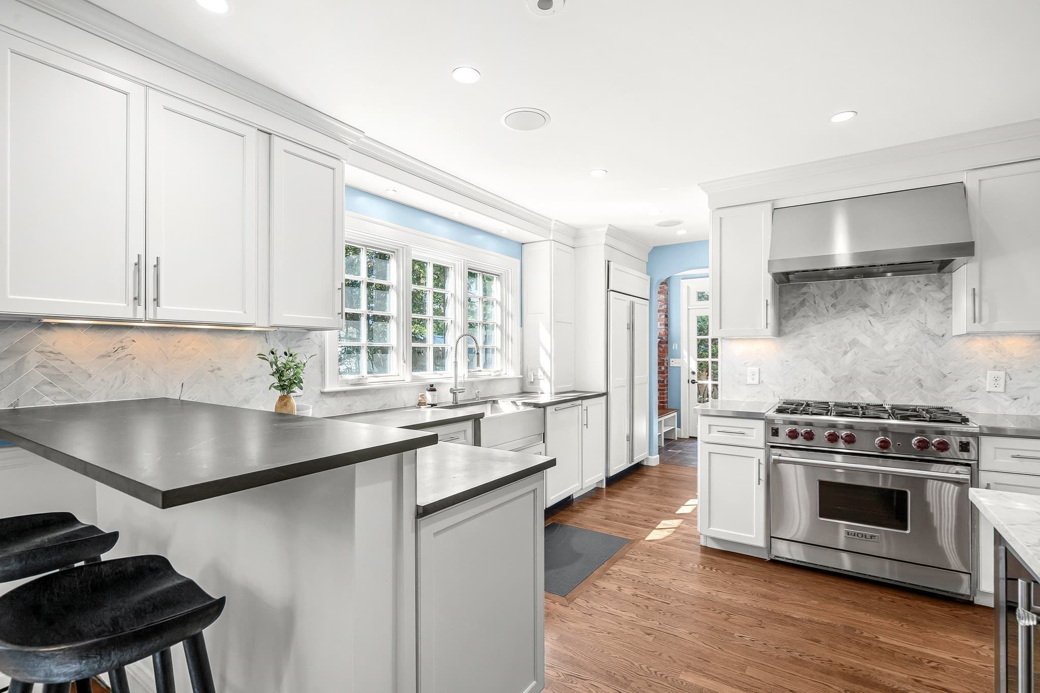 Single Family Residence at 20 Shaw Rd, Wellesley MA 02481, photo 10 of 24