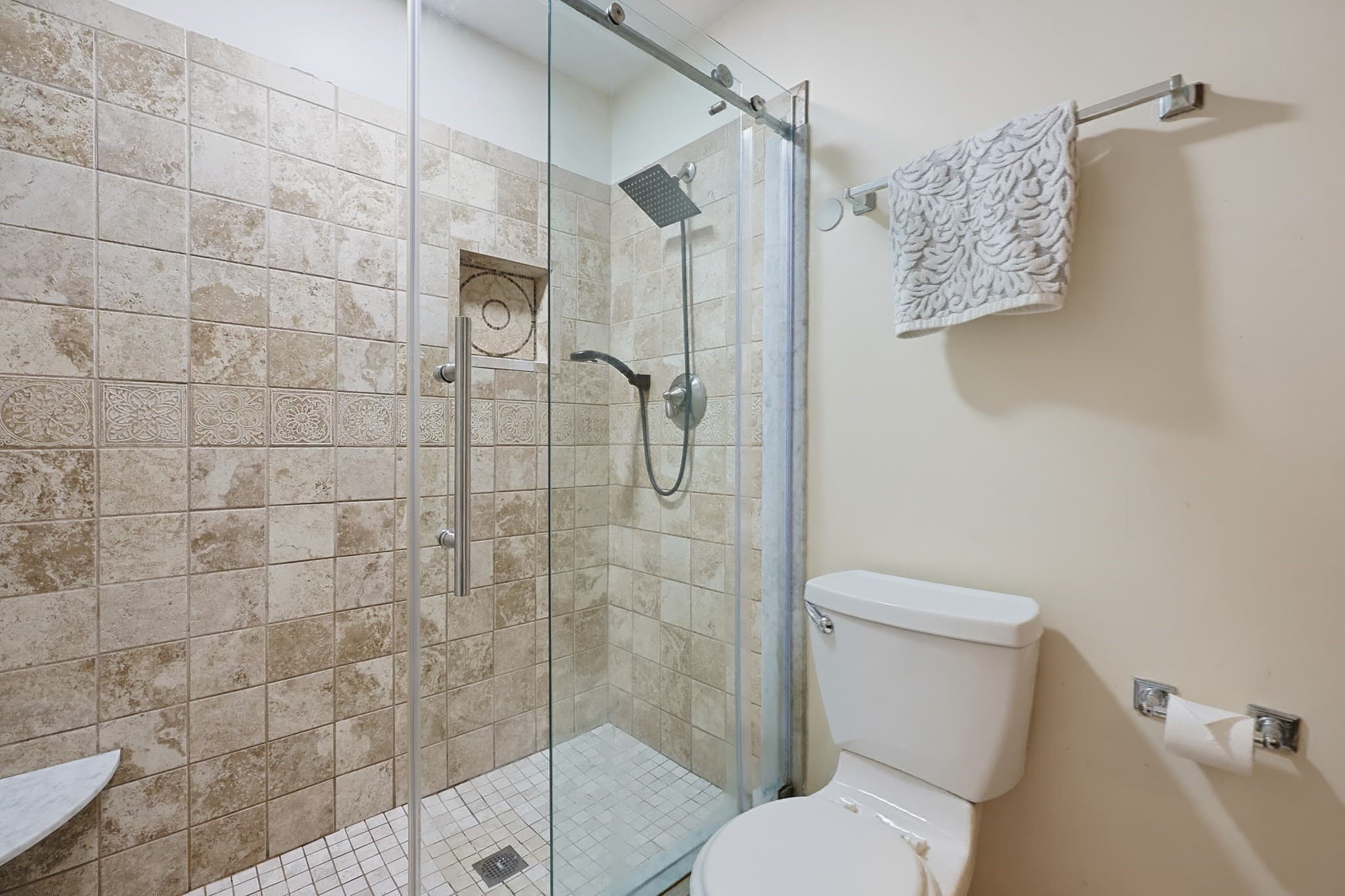 Condominium at 389 Neponset St # D, Norwood MA 02062, Norwood, photo 25 of 36