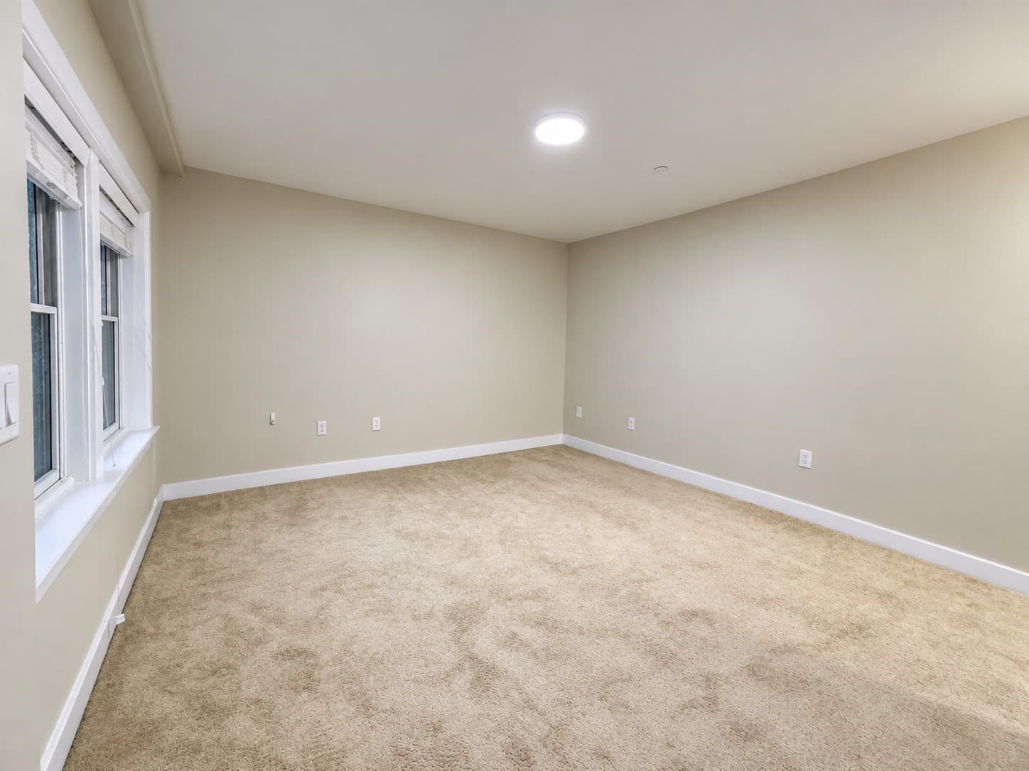 Condominium at 321 Hammond Pond Pkwy # 103, Brookline MA 02467, Brookline, photo 23 of 37