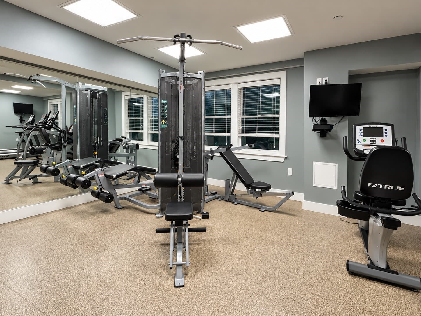 Condominium at 321 Hammond Pond Pkwy # 103, Brookline MA 02467, Brookline, photo 31 of 37